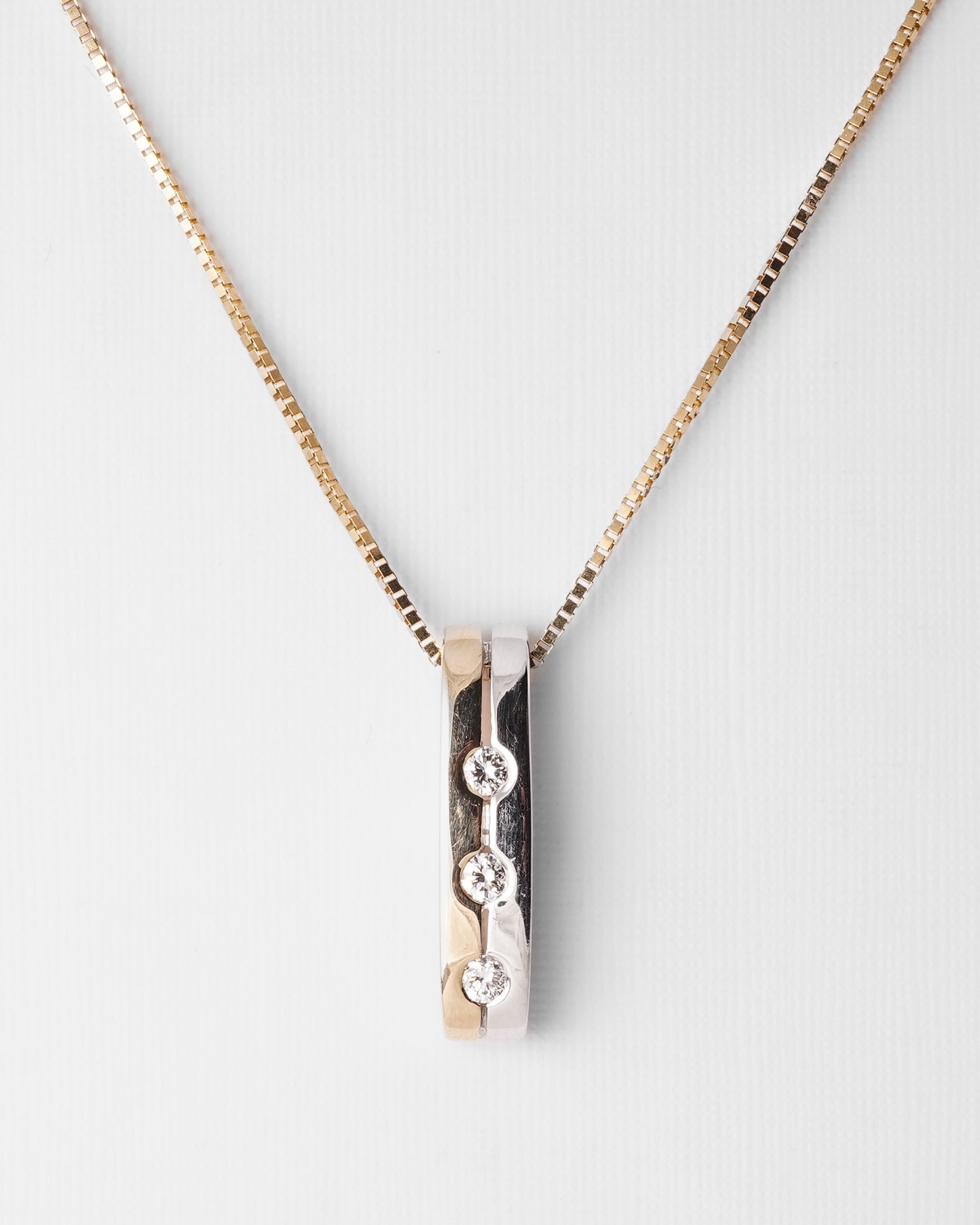 Nerina | 14K White & Yellow Gold Diamonds (0.09ct) Pendant