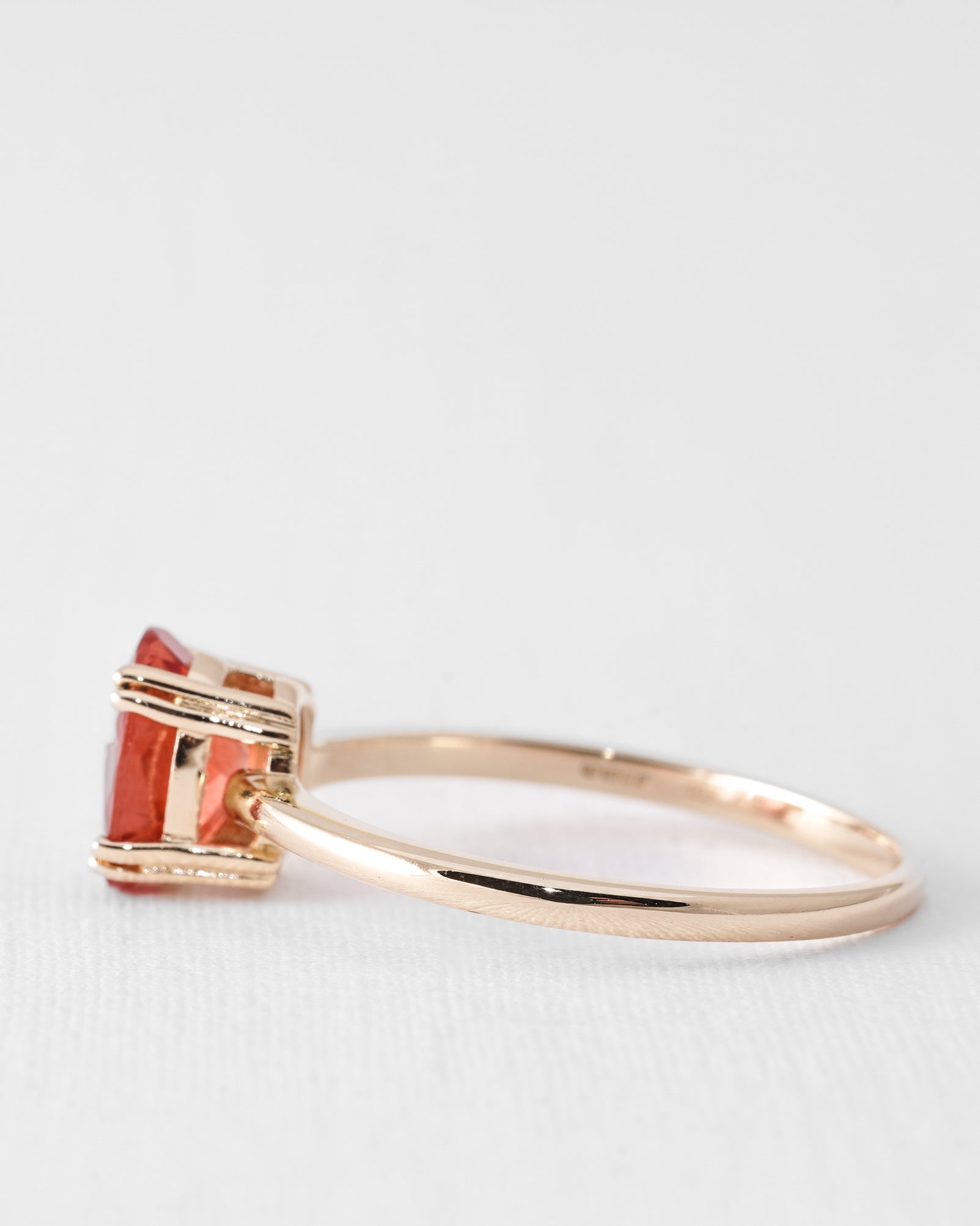 Reva | Vintage Toermalijn Solitaire Ring