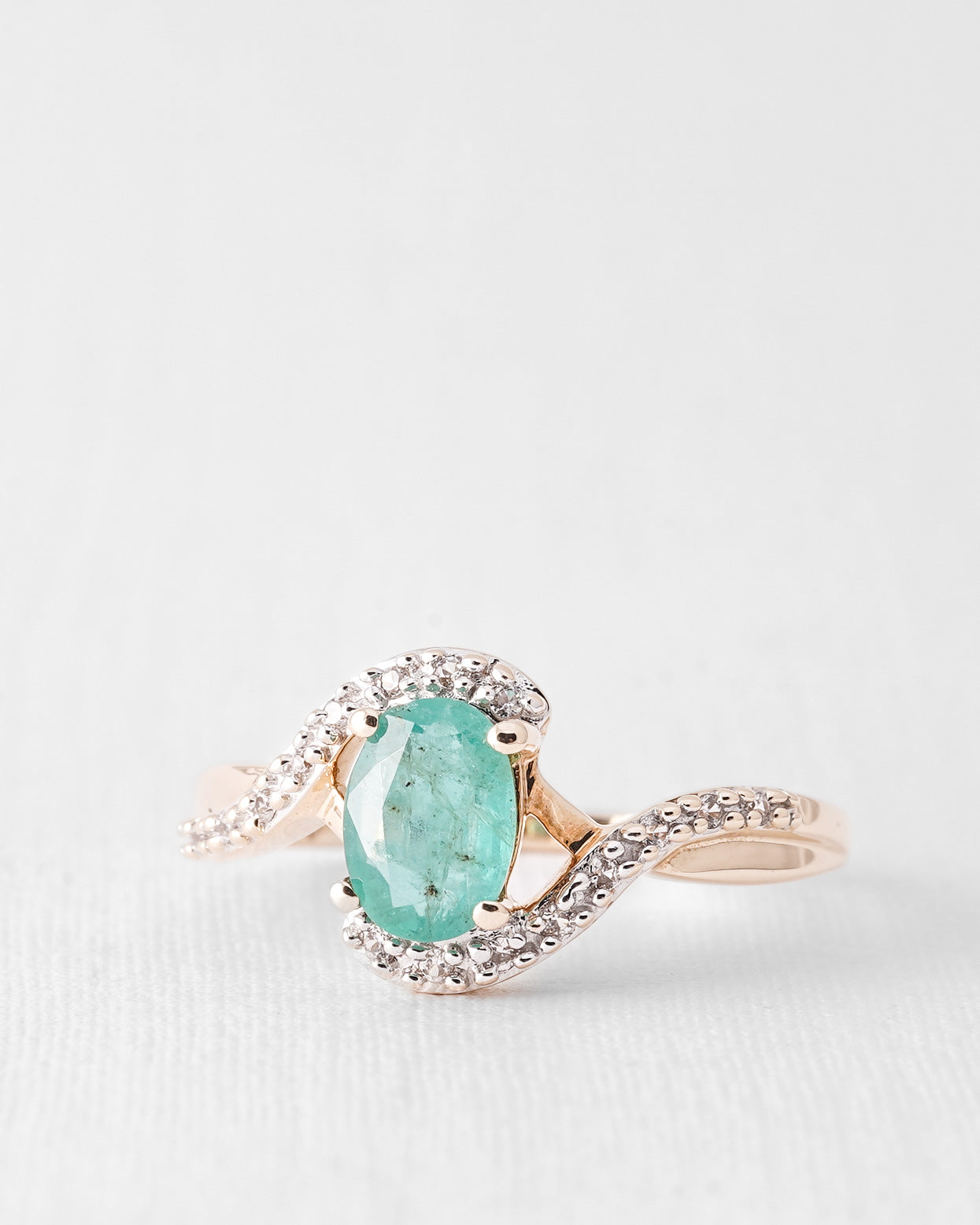 Evelune | Vintage Emerald & White Sapphire Solitaire Ring