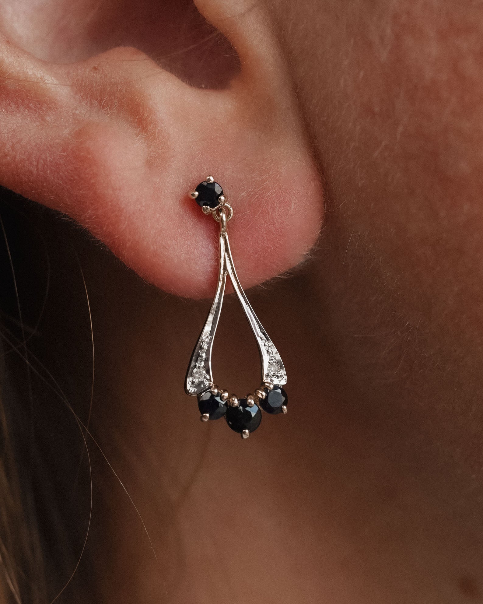 Adelaide | Vintage Gouden Saffier & Diamant Oorbellen