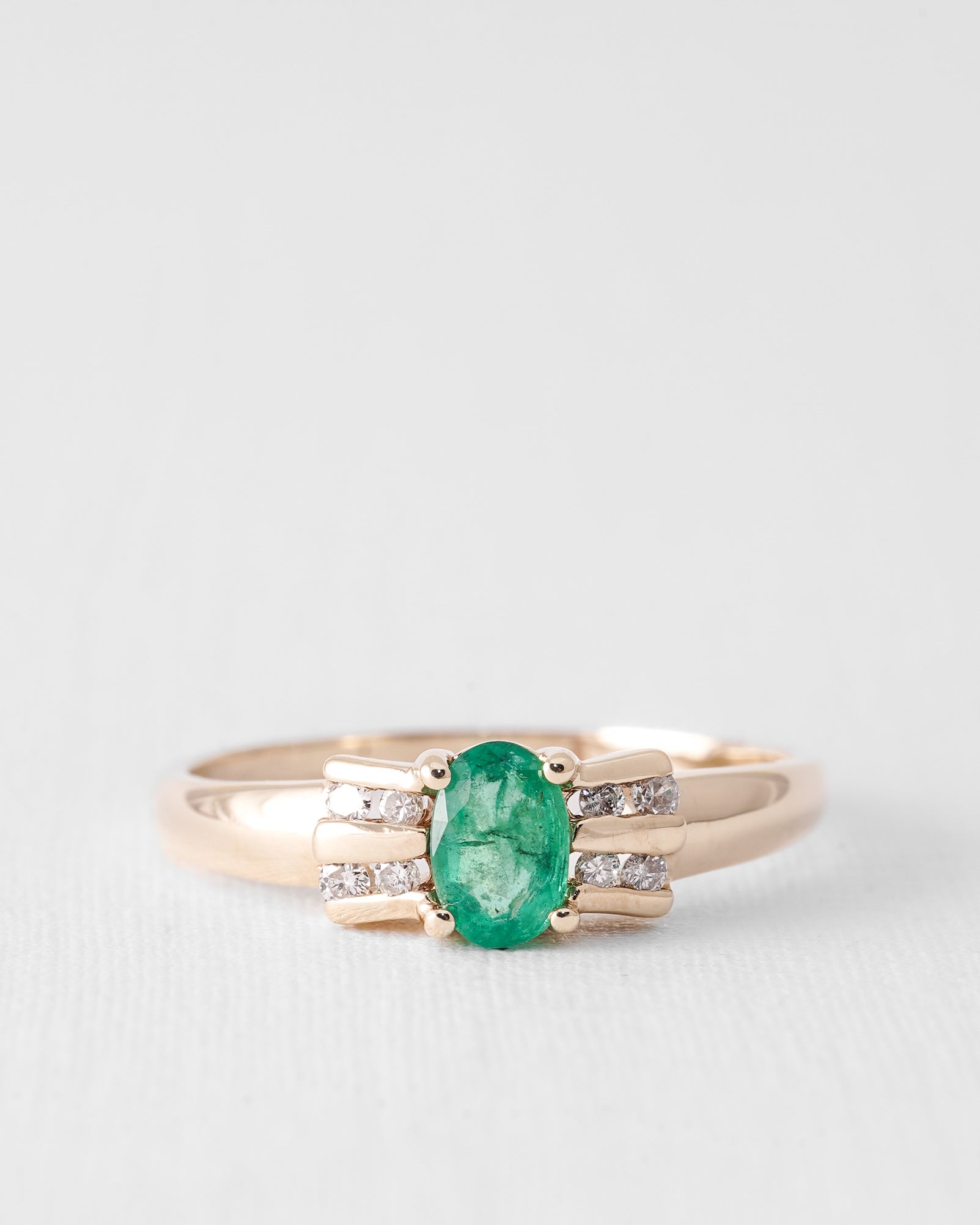 Erya | Vintage Smaragd & Diamant Details Ring