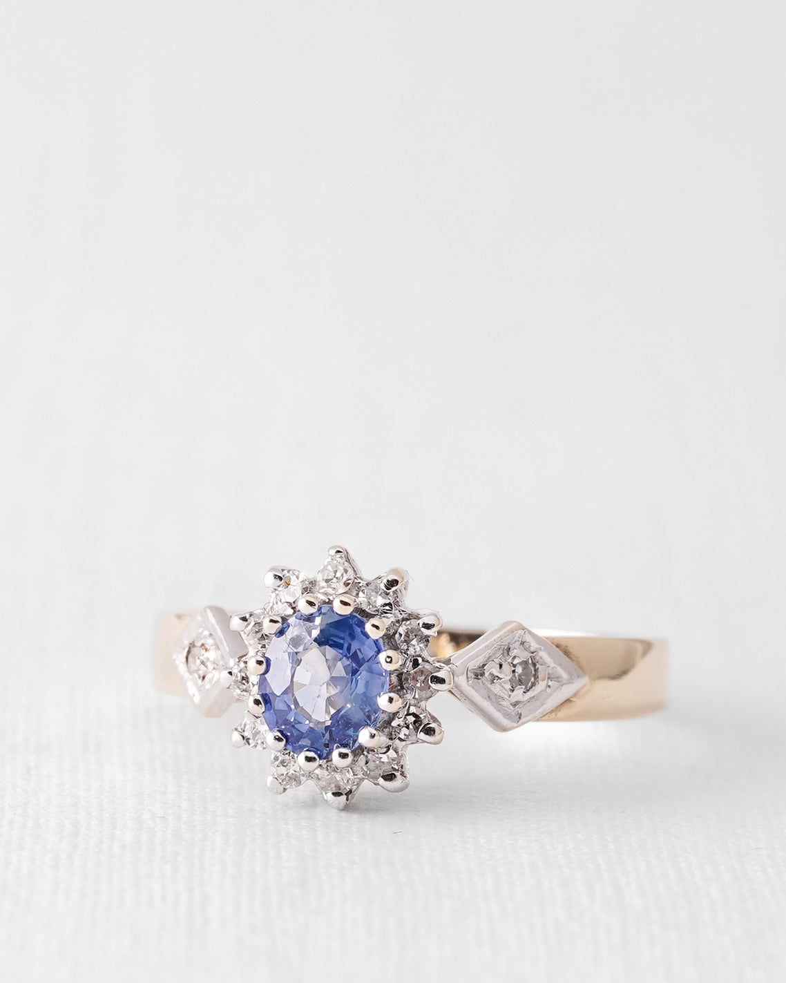 Elow | Vintage Sapphire & Diamond Cluster Ring