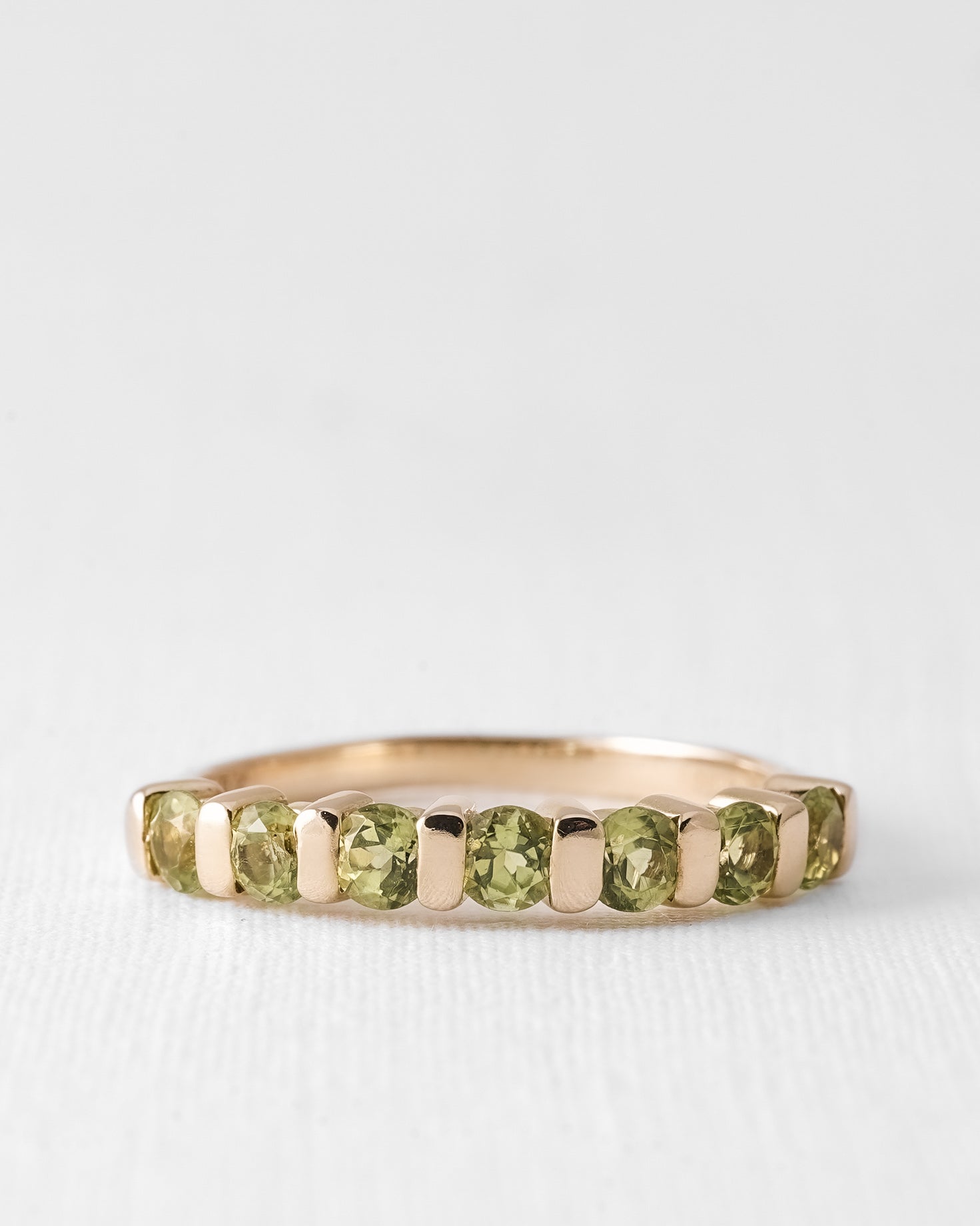 Luna | Vintage Kwarts Halve Eternity Ring