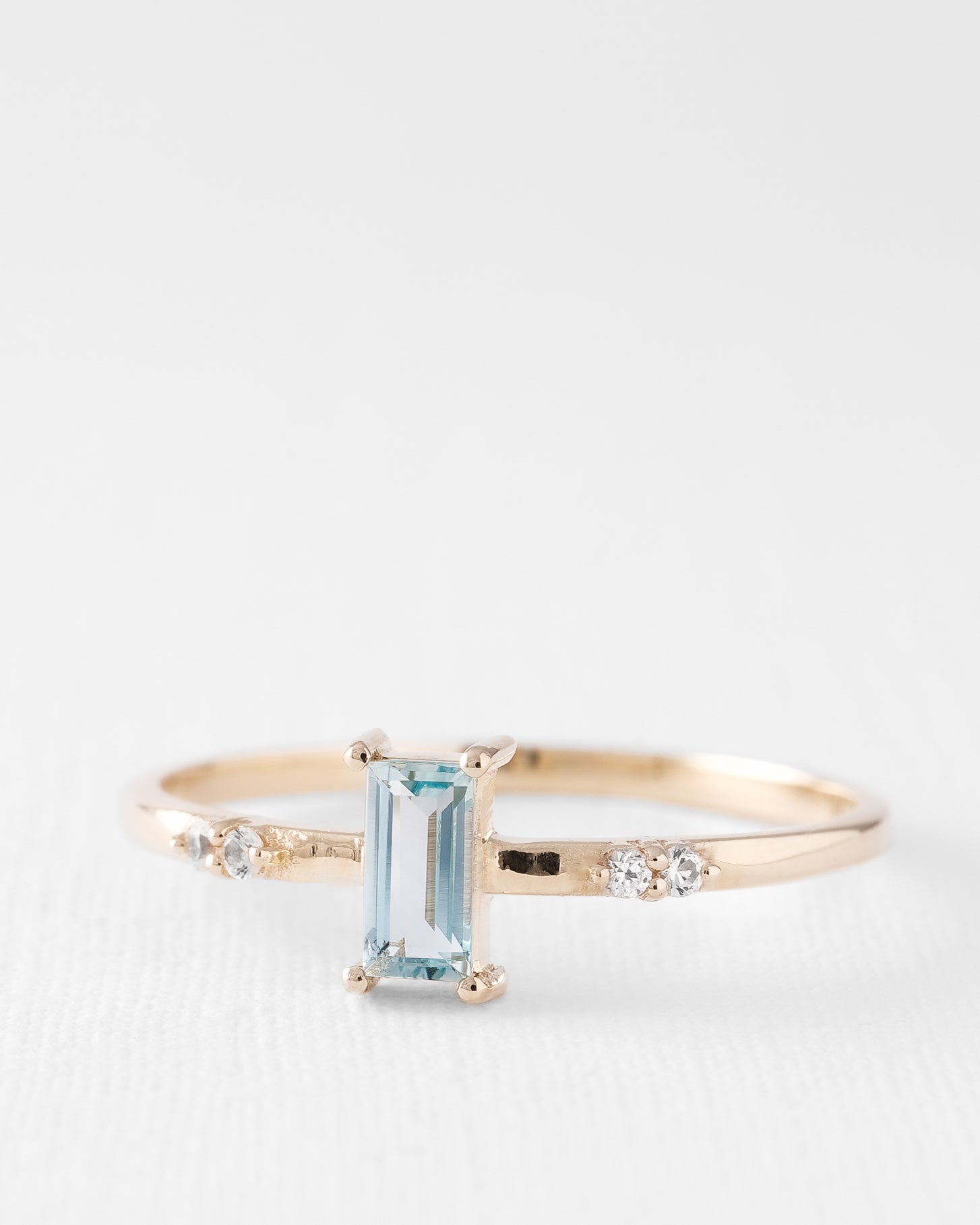Nova | Aquamarijn Baguette & Diamant Ring