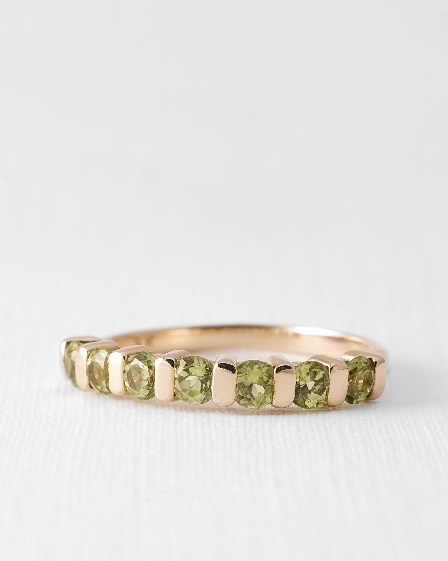 Luna | Vintage Kwarts Halve Eternity Ring