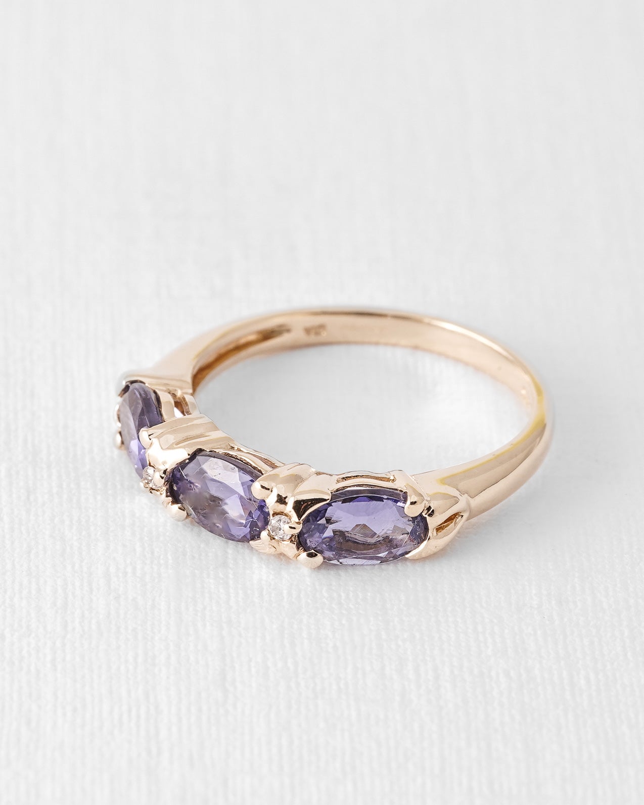 Elowara | Vintage Iolite and Diamond Ring