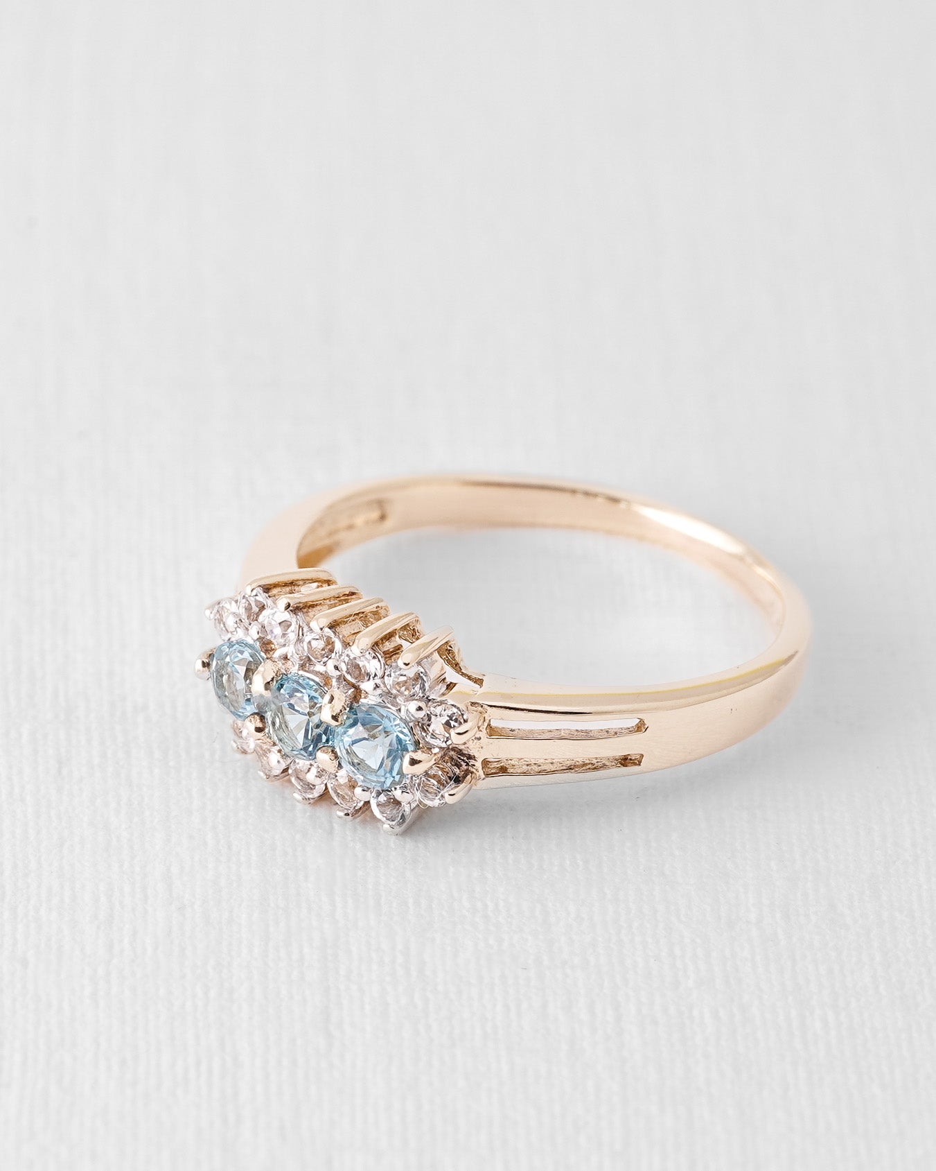 Yrene | Vintage White and Blue Topaz Cluster Ring