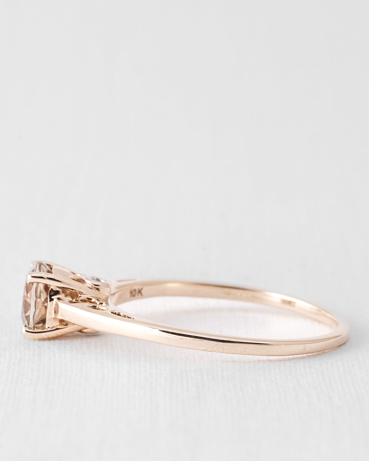 Sylven | Vintage Kwarts Solitaire en Diamant Details Ring