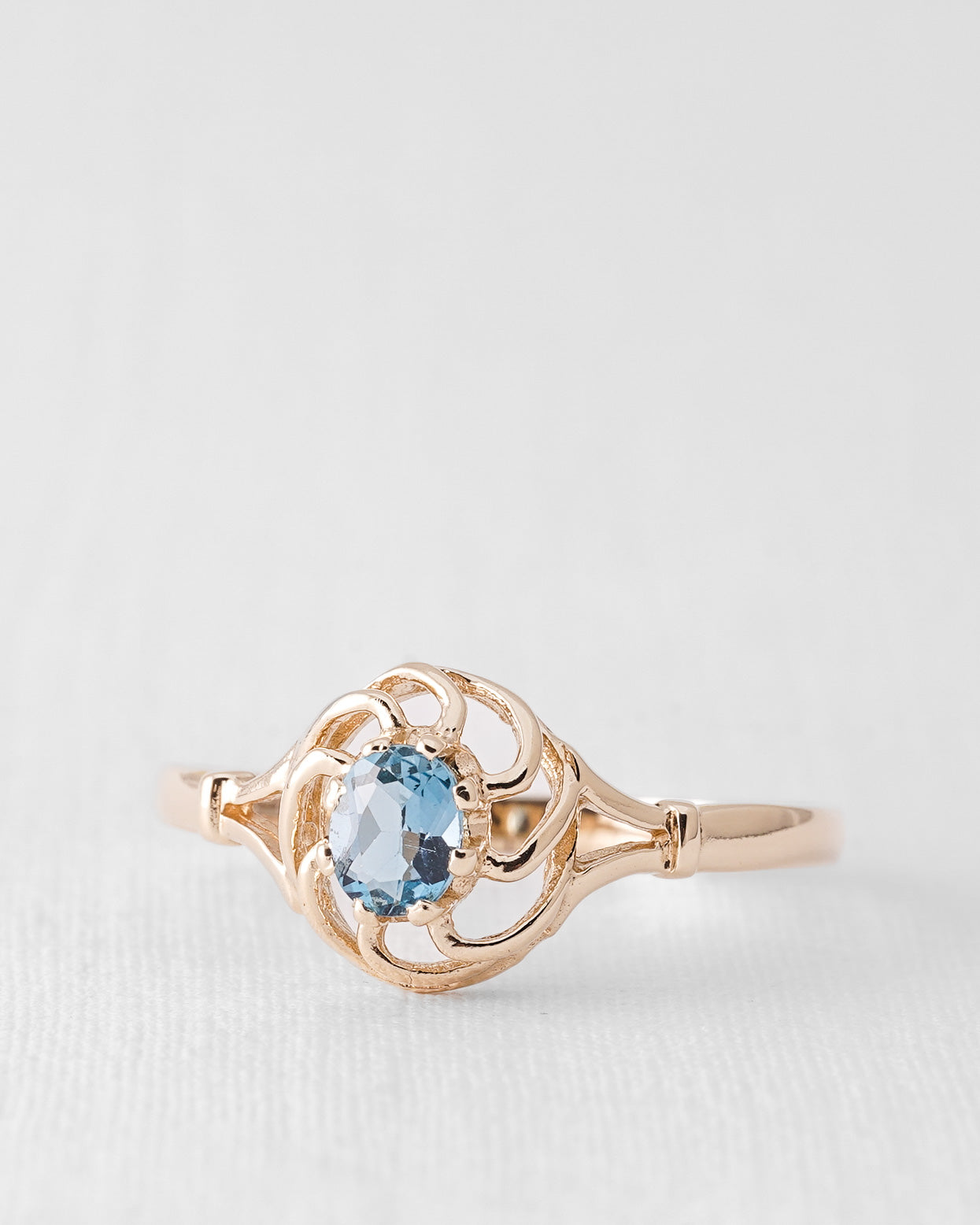 Ayseline | Vintage Blue Topaz Ring