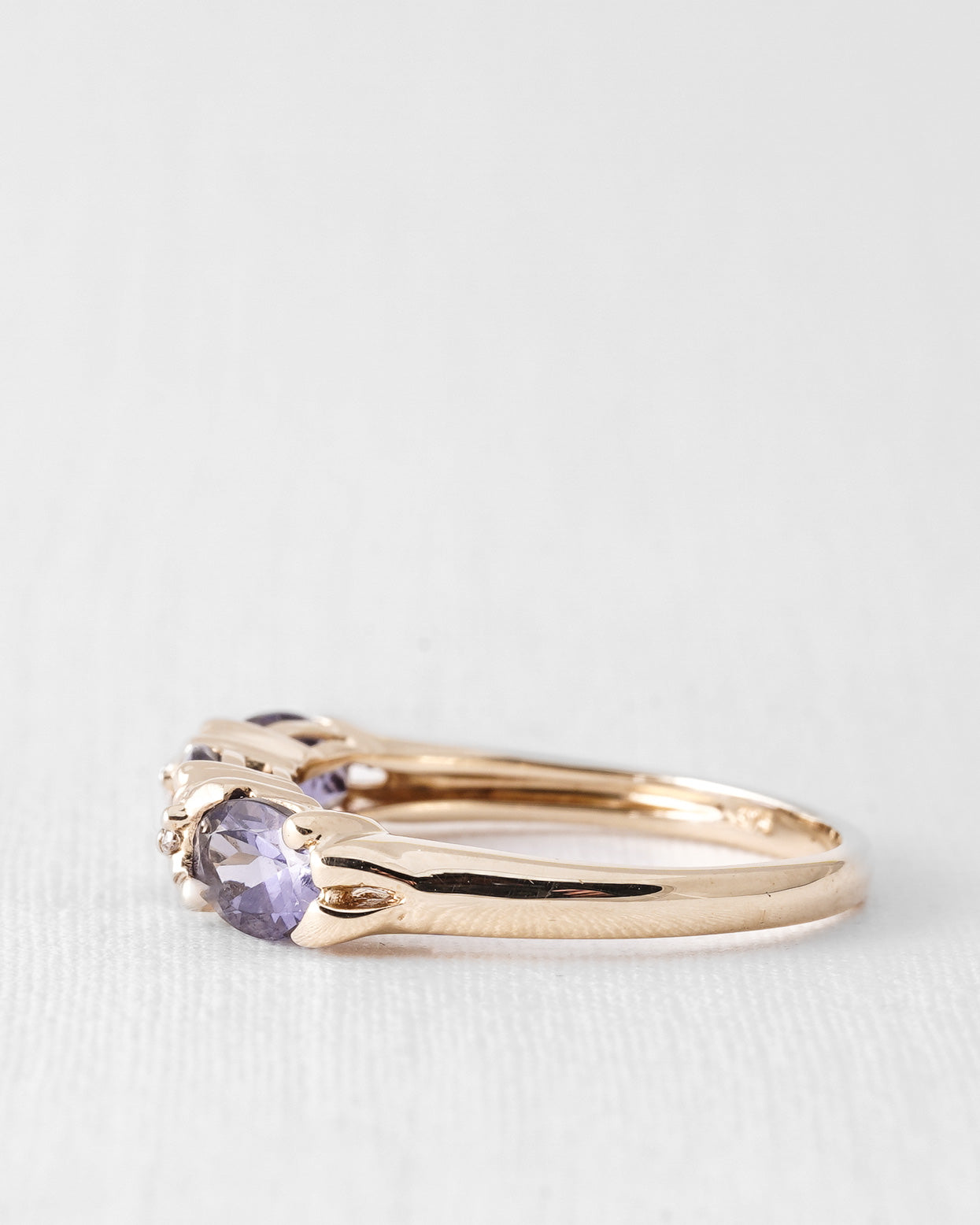 Elowara | Vintage Iolite and Diamond Ring
