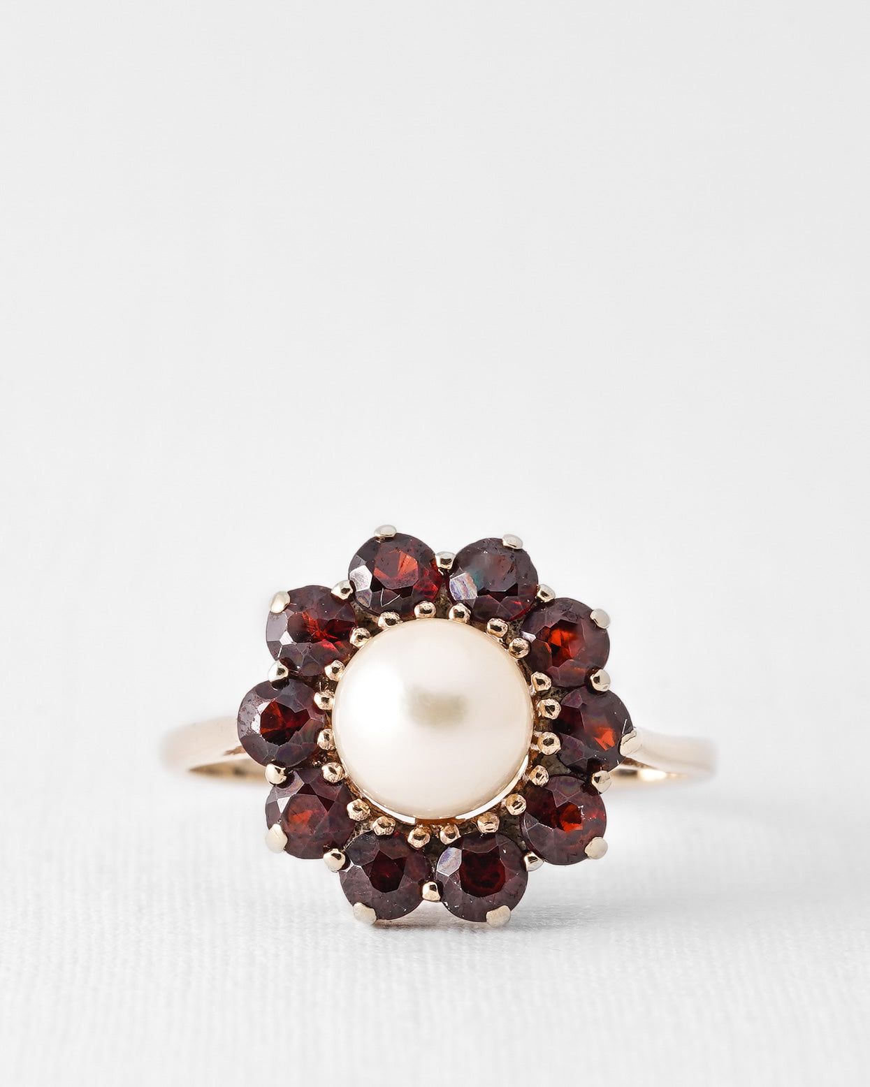 Feliora | Vintage Garnet and Pearl Ring