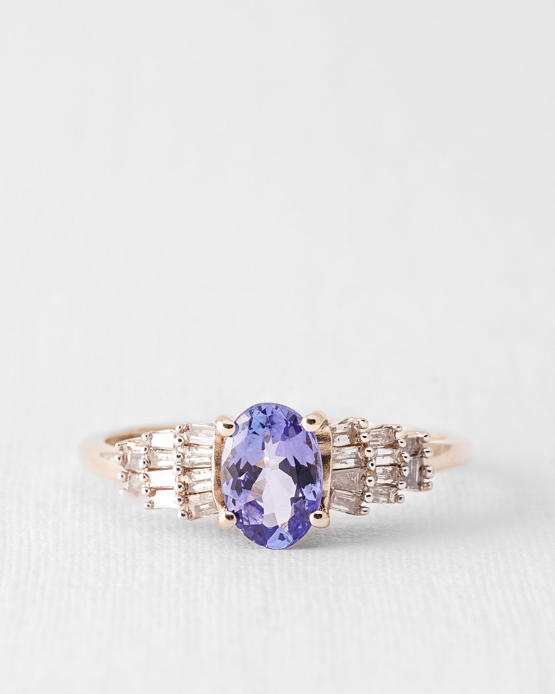 Mailise | Vintage Tanzanite and Diamond Solitaire Ring