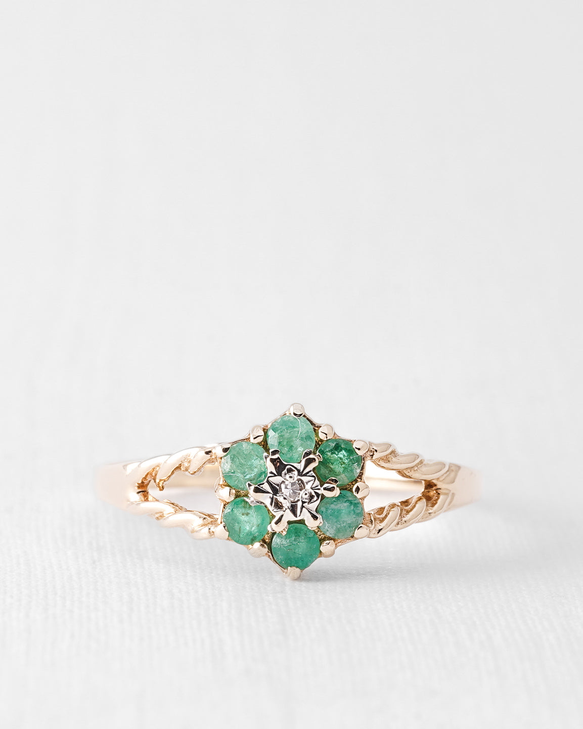Emerelle | Vintage Emerald and Diamond Cluster Ring