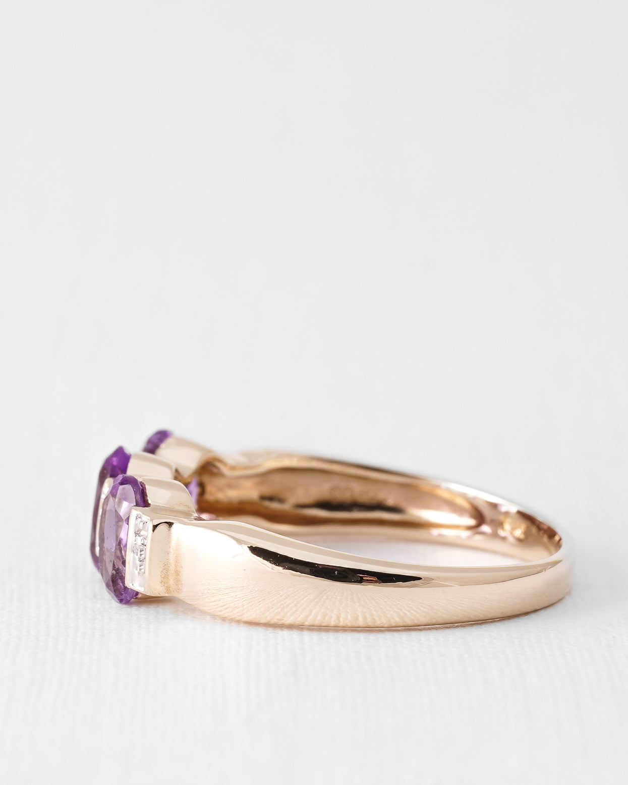 Lestine | Vintage Amethyst and Diamond Cluster Ring