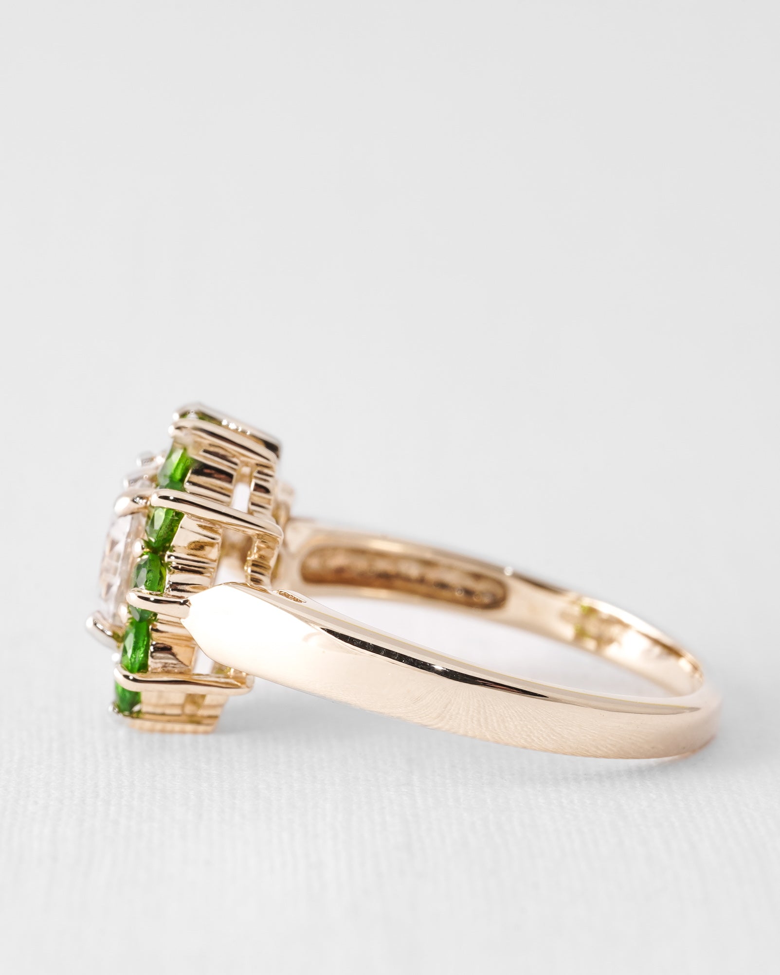 Luneva | Vintage Topaas & Diopsiet Cluster Ring