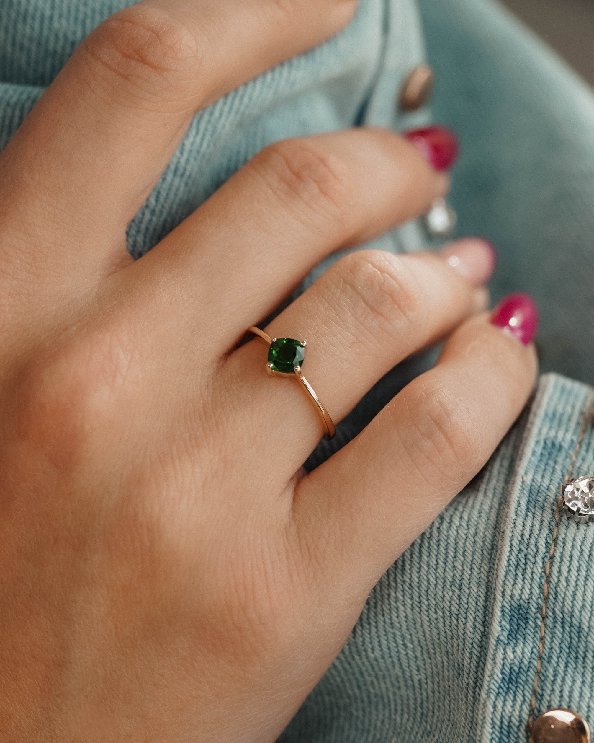 Maelys | Vintage Diopsiet Solitaire Ring