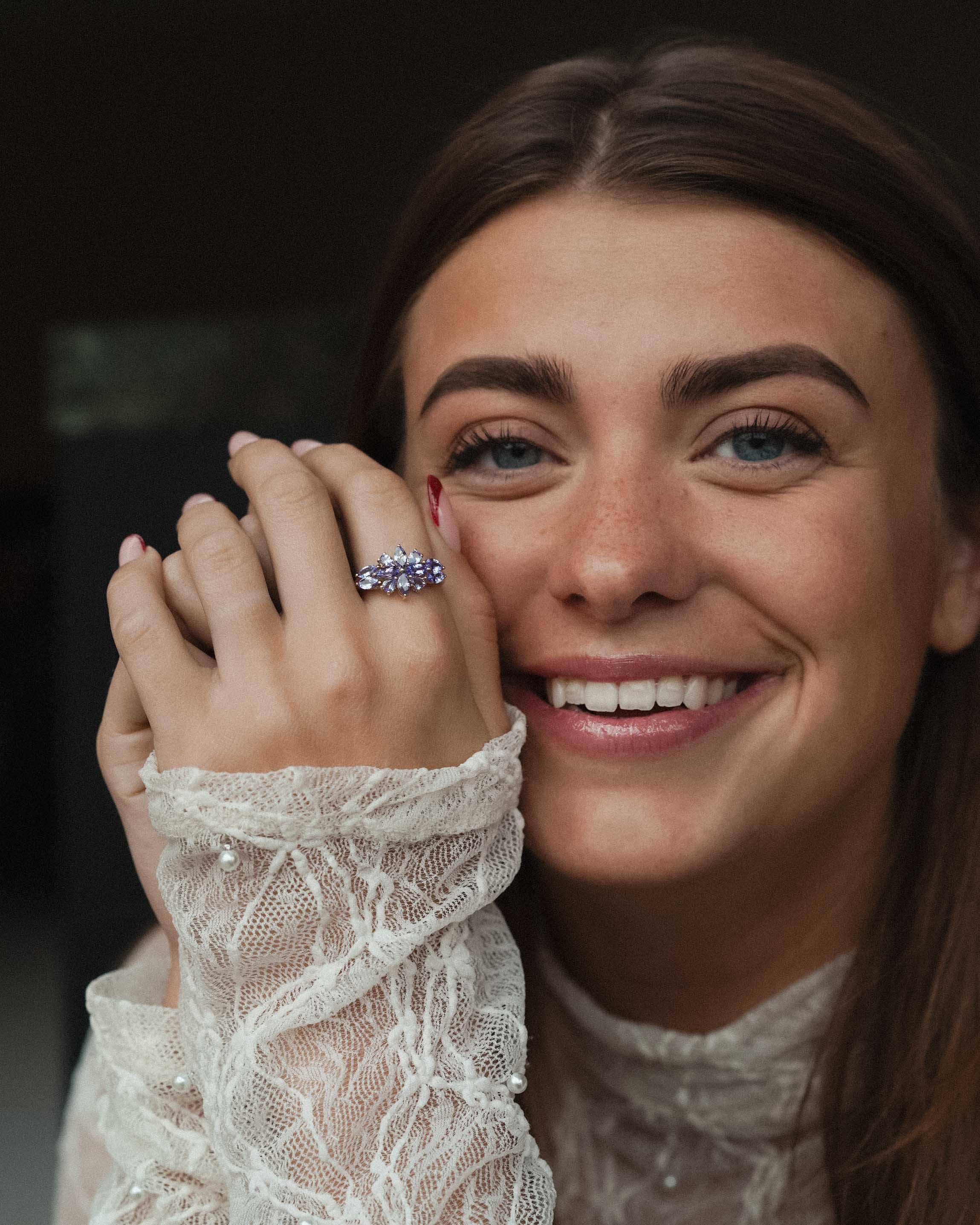 Zafrina | Vintage Tanzanite Cluster Ring