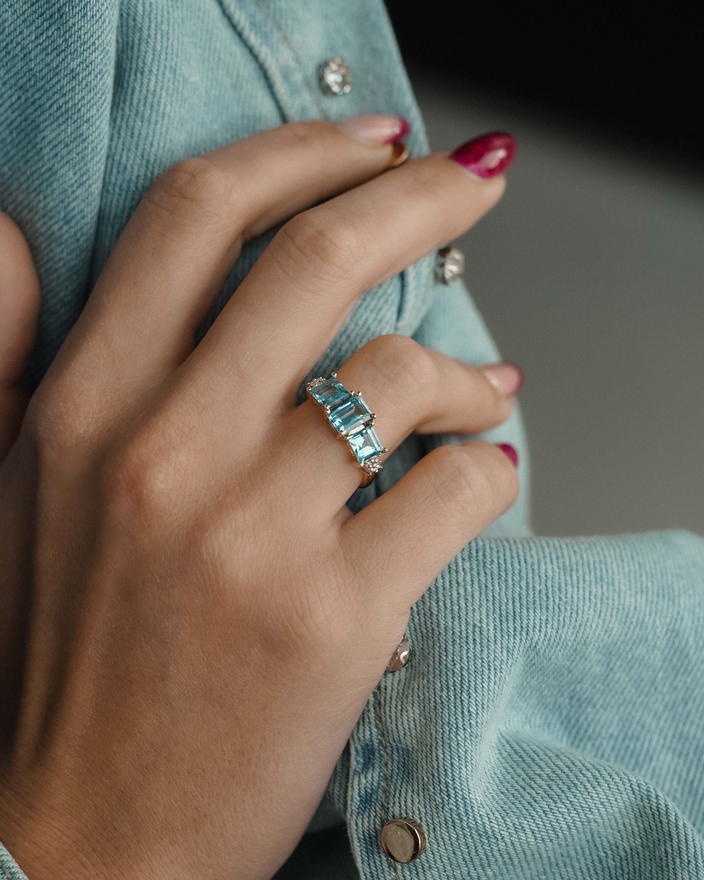 (05-03) Valentina | Vintage Topaas & Diamant Ring - Menina Amsterdam