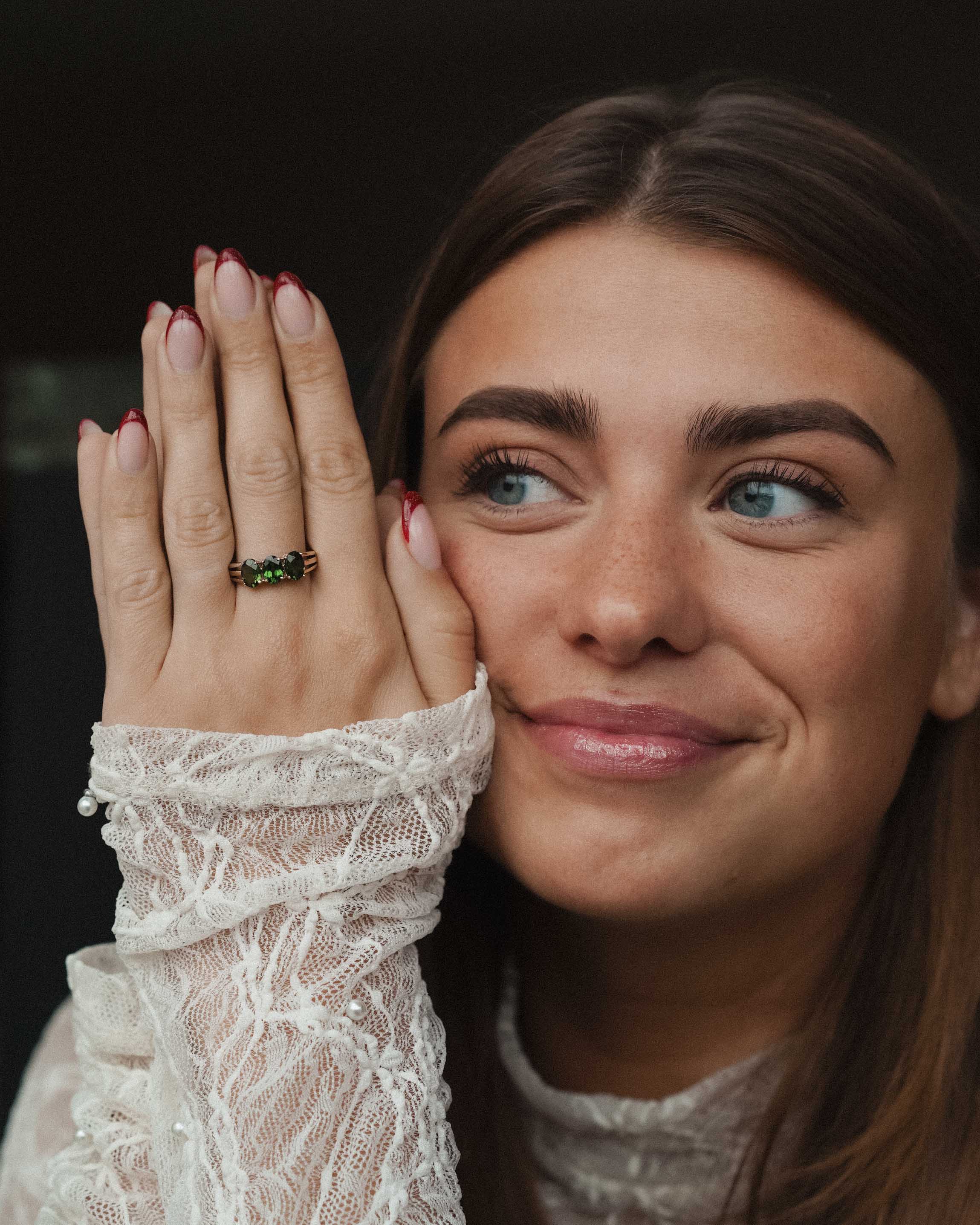 Virenna | Vintage Diopside Three-Stone Ring