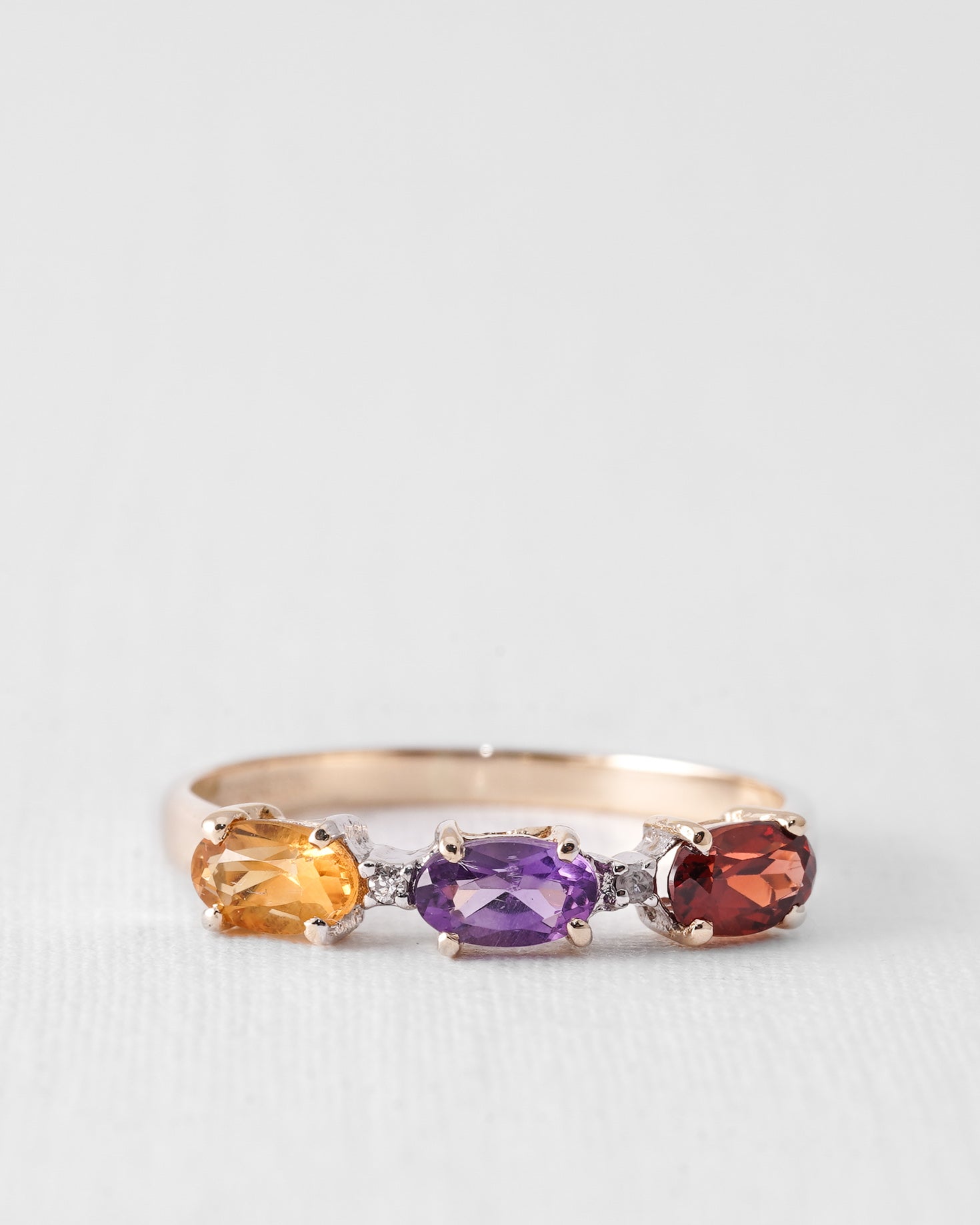 Multeya | Vintage Multigem & Diamant Three-Stone Ring