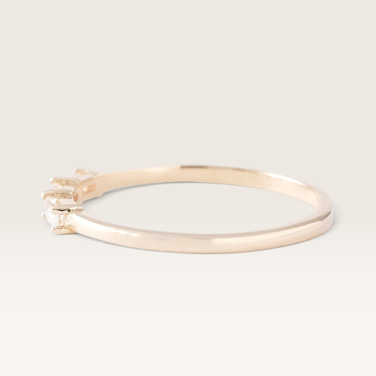 Alize | Baguette Diamant Trilogy Ring - Menina Amsterdam