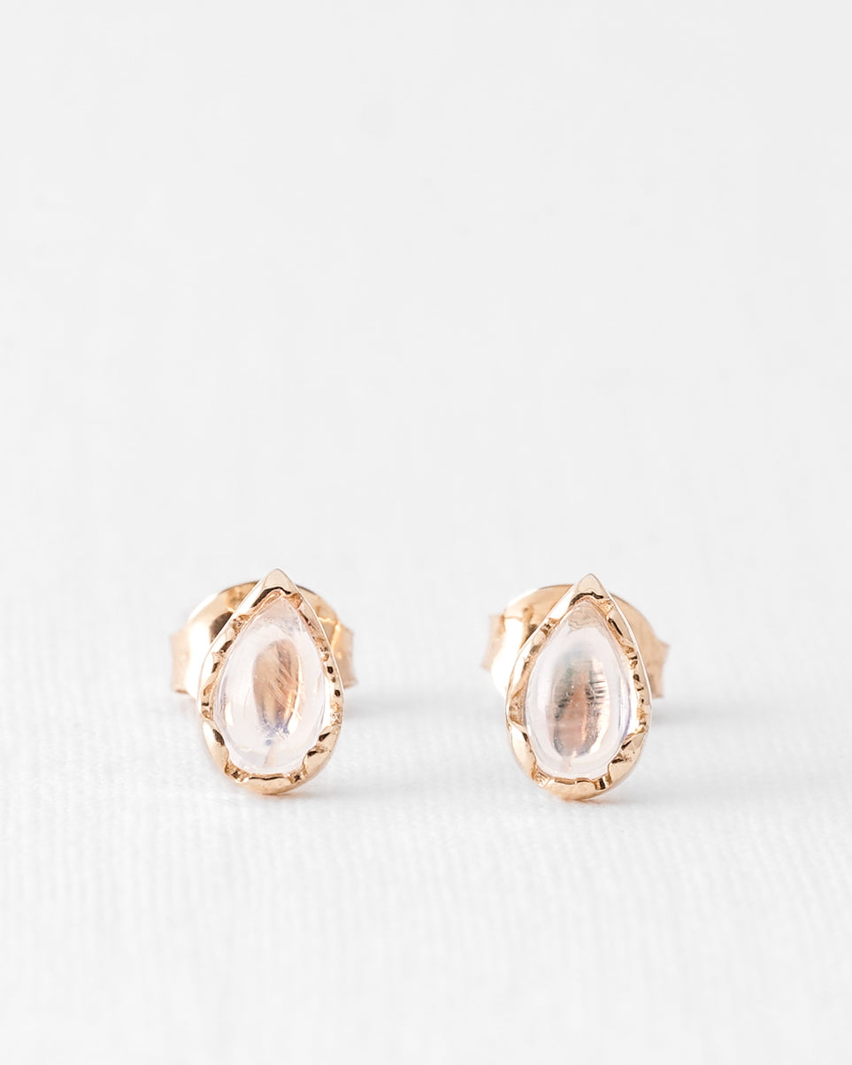 Ardea | 14K Maansteen Pear Cut Studs
