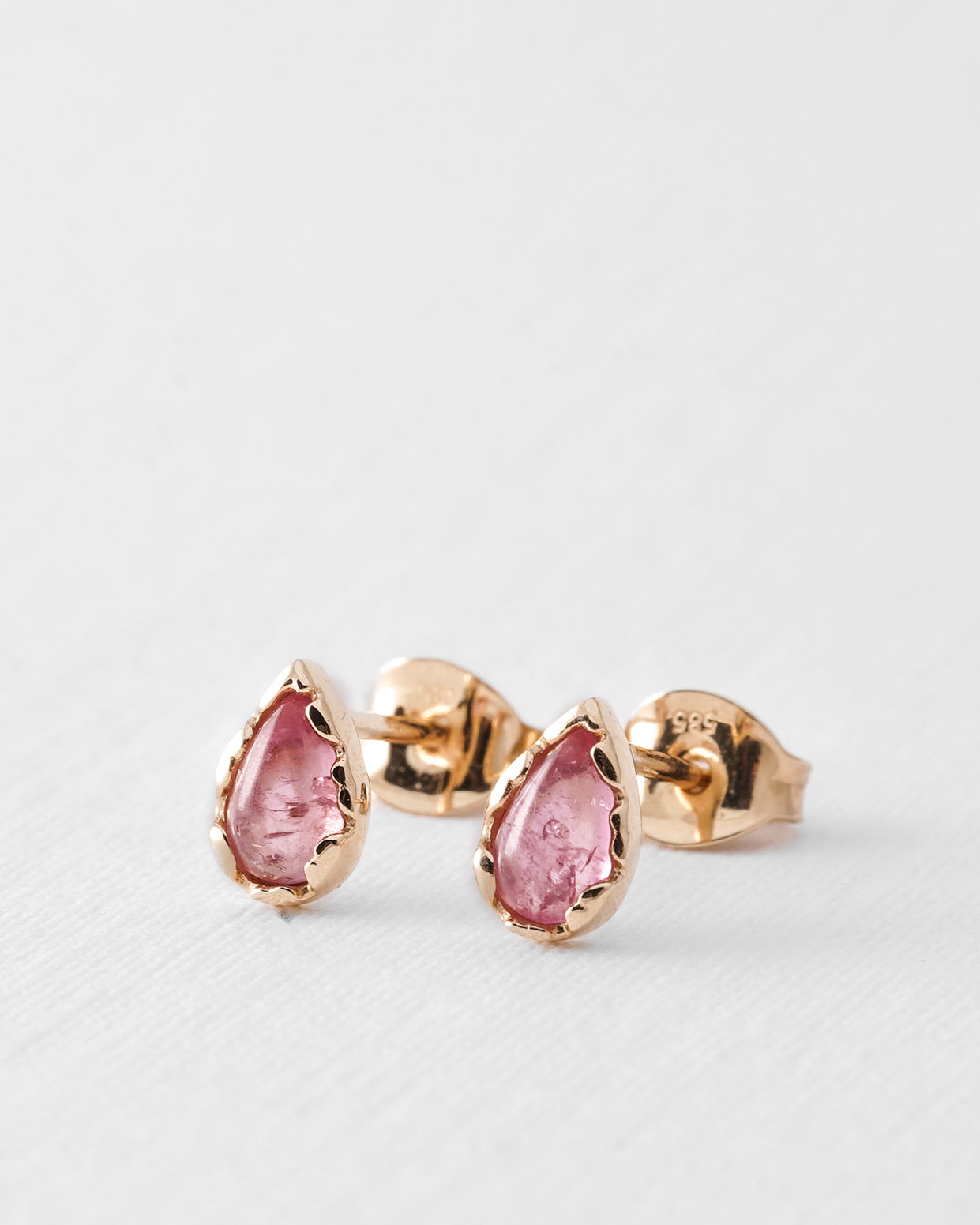 Elowyn | 14K Toermalijn Pear Cut Studs