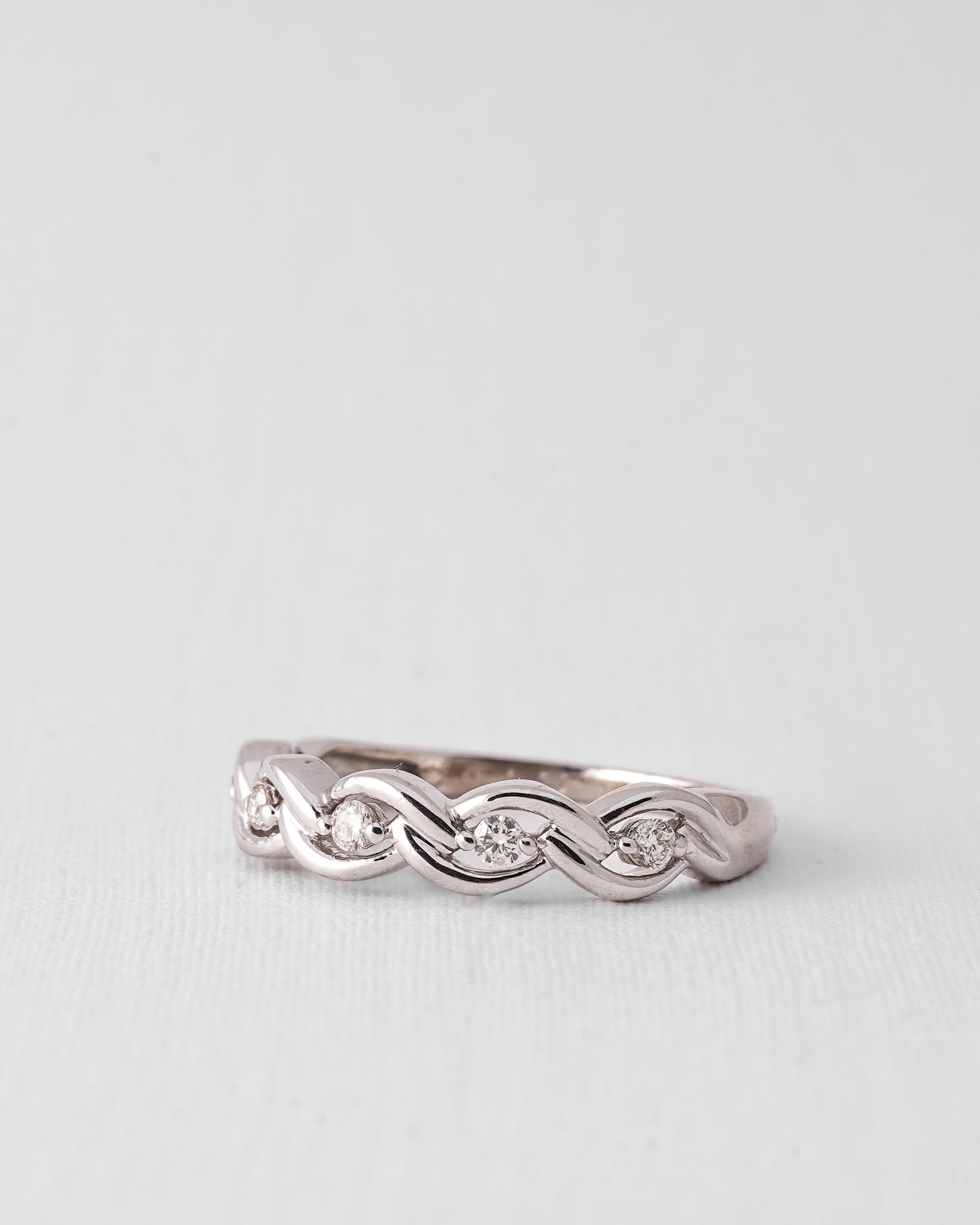 Veya | 14K Briljant (0.15ct) Eternity Ring