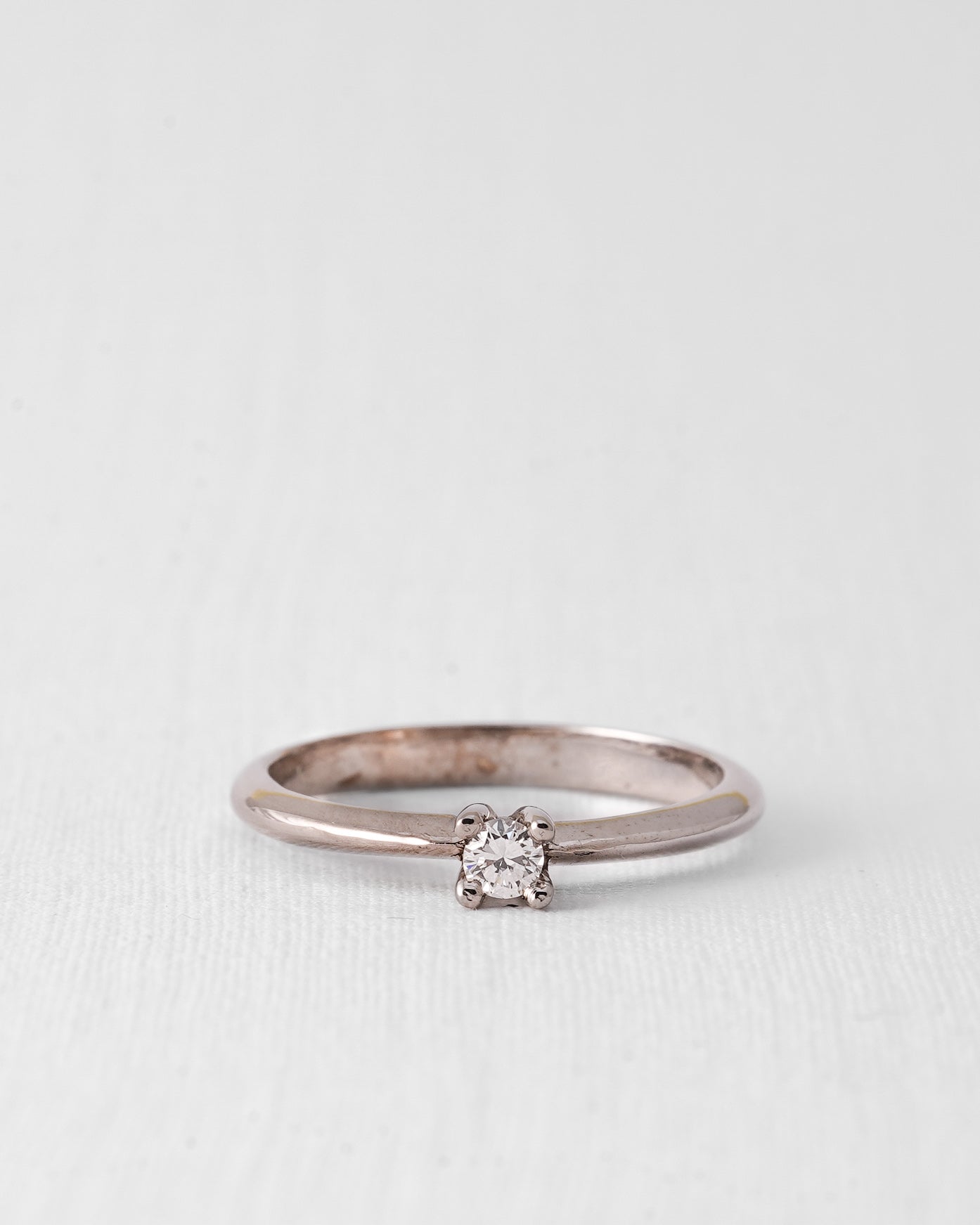 Liri | 14K Briljant (0.1ct) Solitair Ring