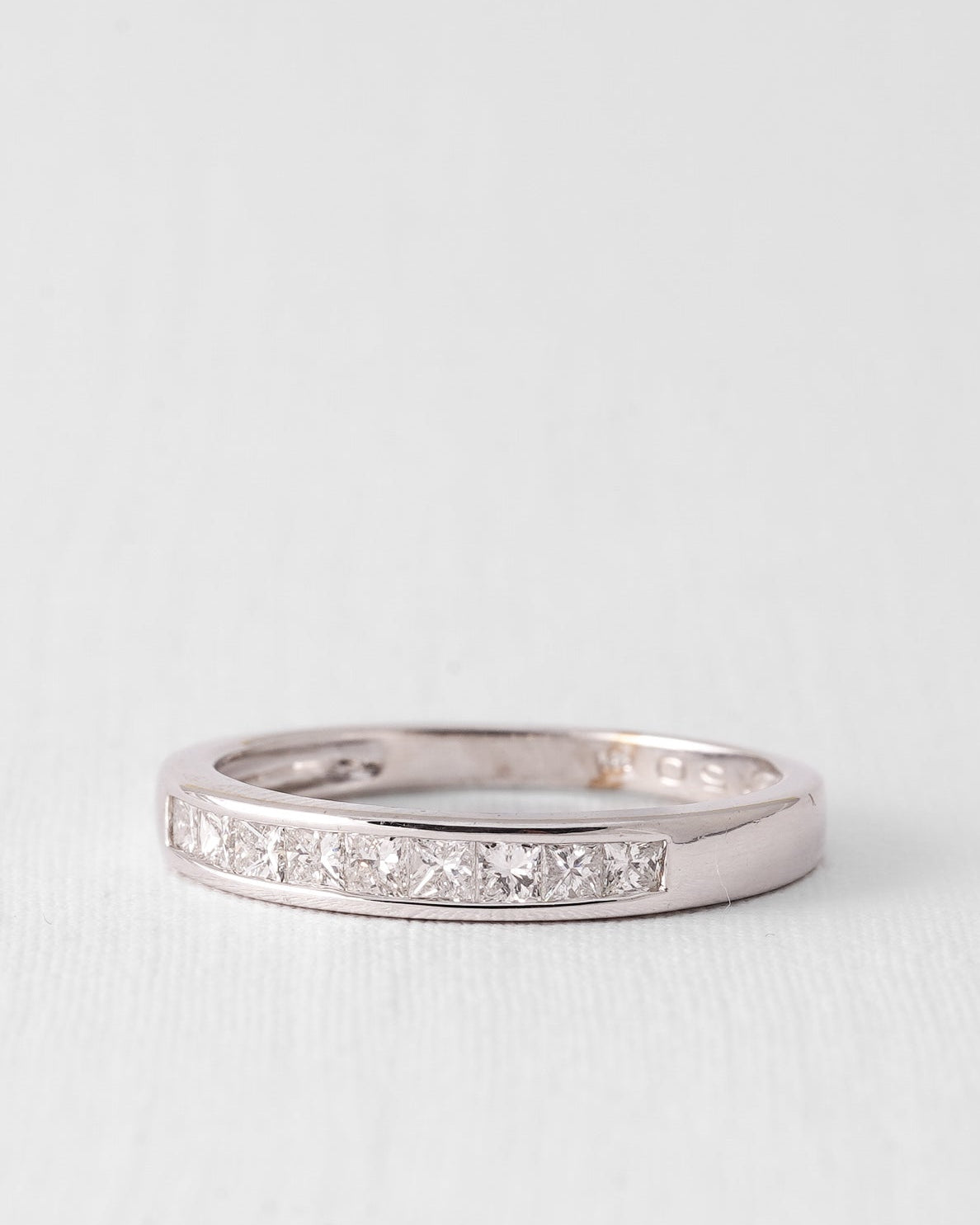 Novi | 14K Briljant (0.5ct) Band Ring
