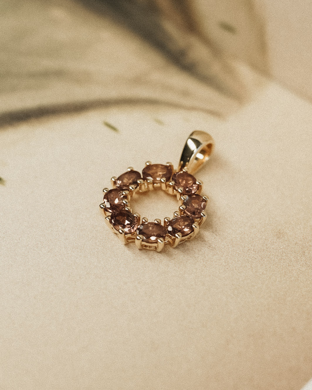 Amra | Vintage Kwarts Hanger