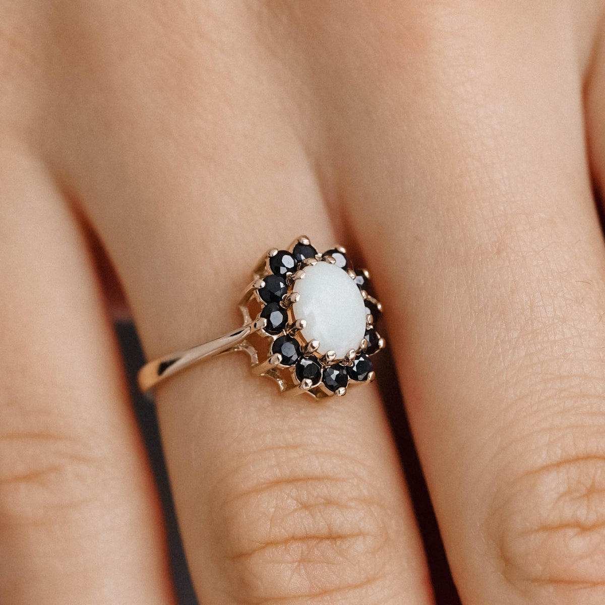 Katherina | Vintage Opaal en Saffier