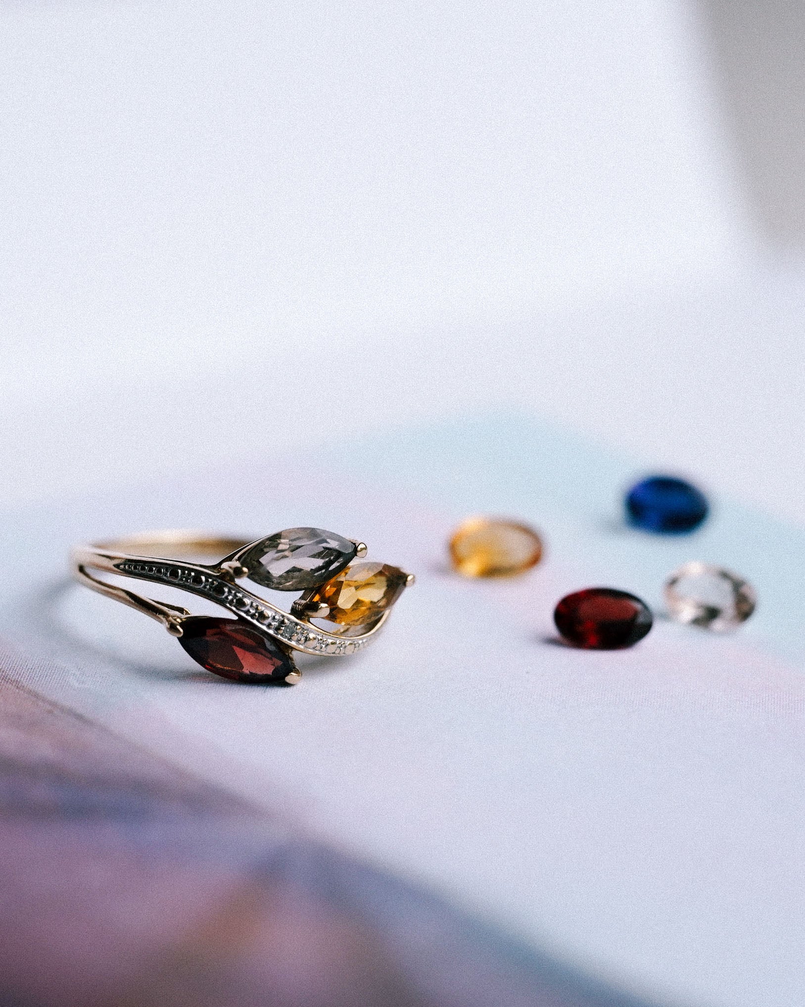Annelise | Vintage Granaat, Citrien, Kwarts & Diamant Cluster Ring