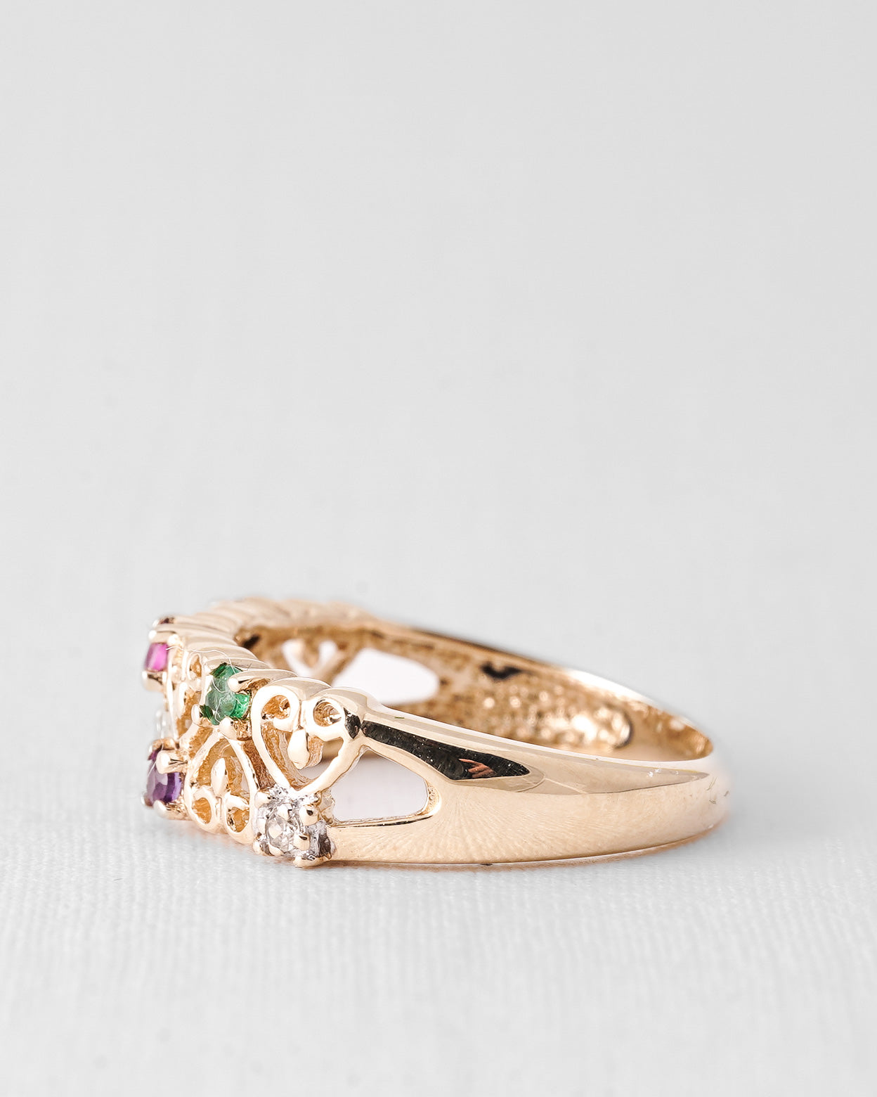 Coralie | Vintage “Dearest” Ring - Menina Amsterdam