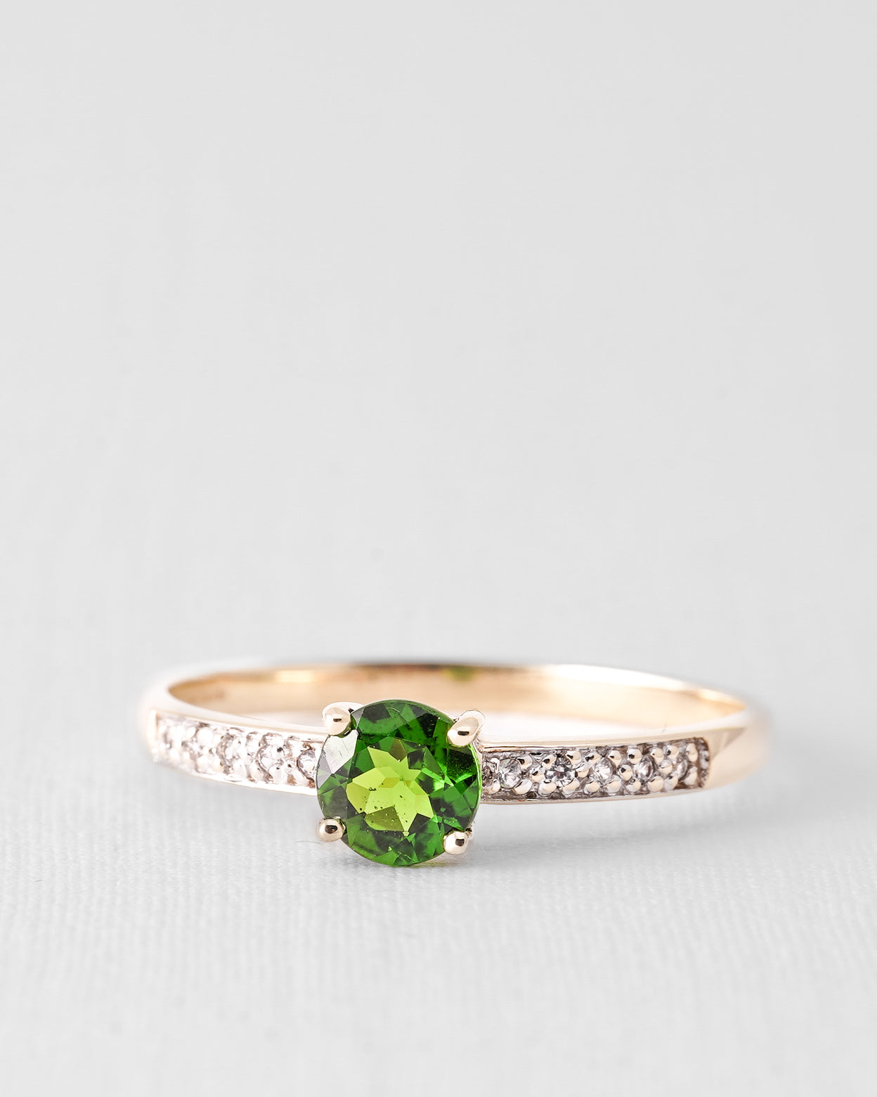 Thalira | Vintage Diopsiet Solitair & Diamant Details Ring