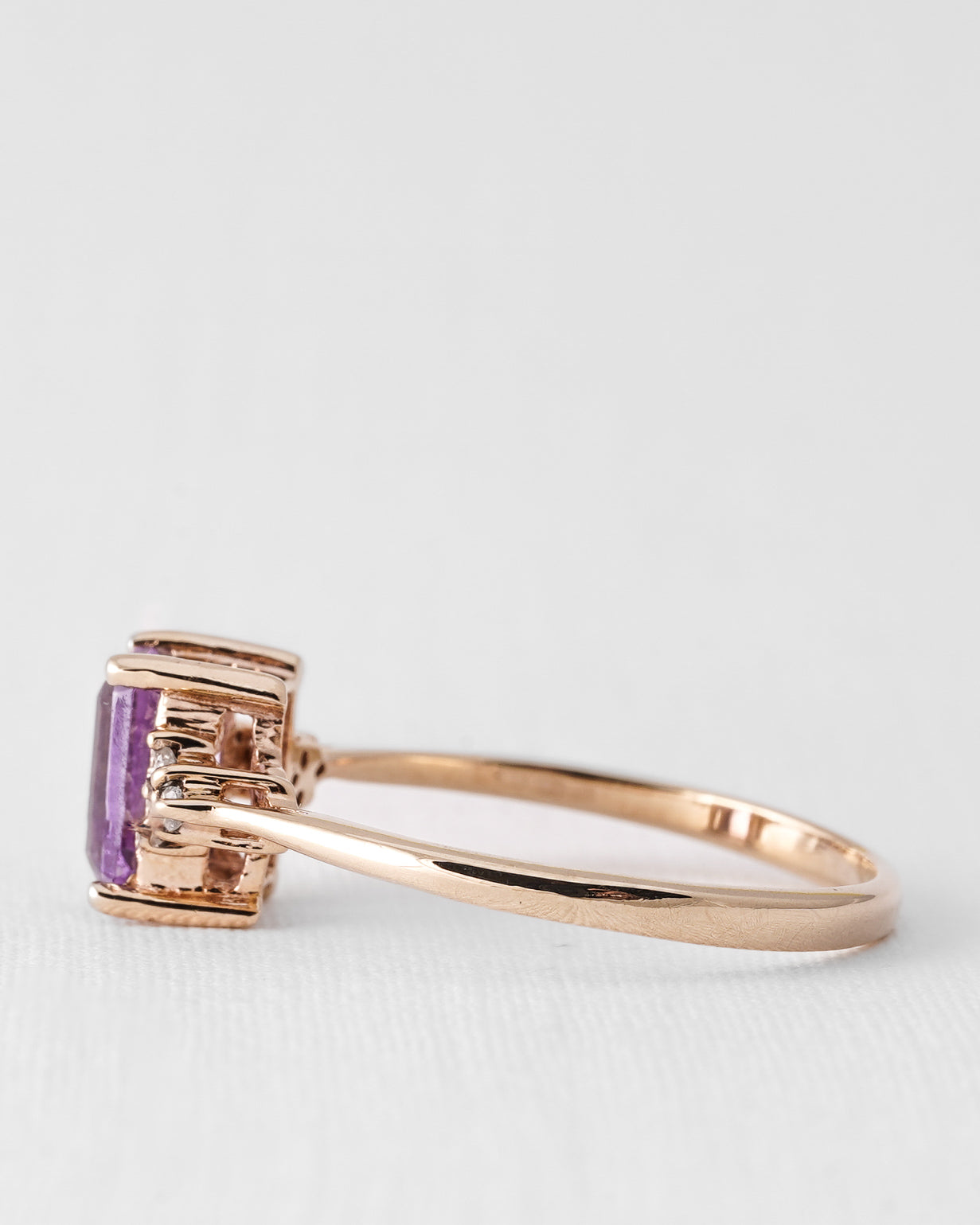 Amaya | Vintage Amethist & Diamant Solitair Ring