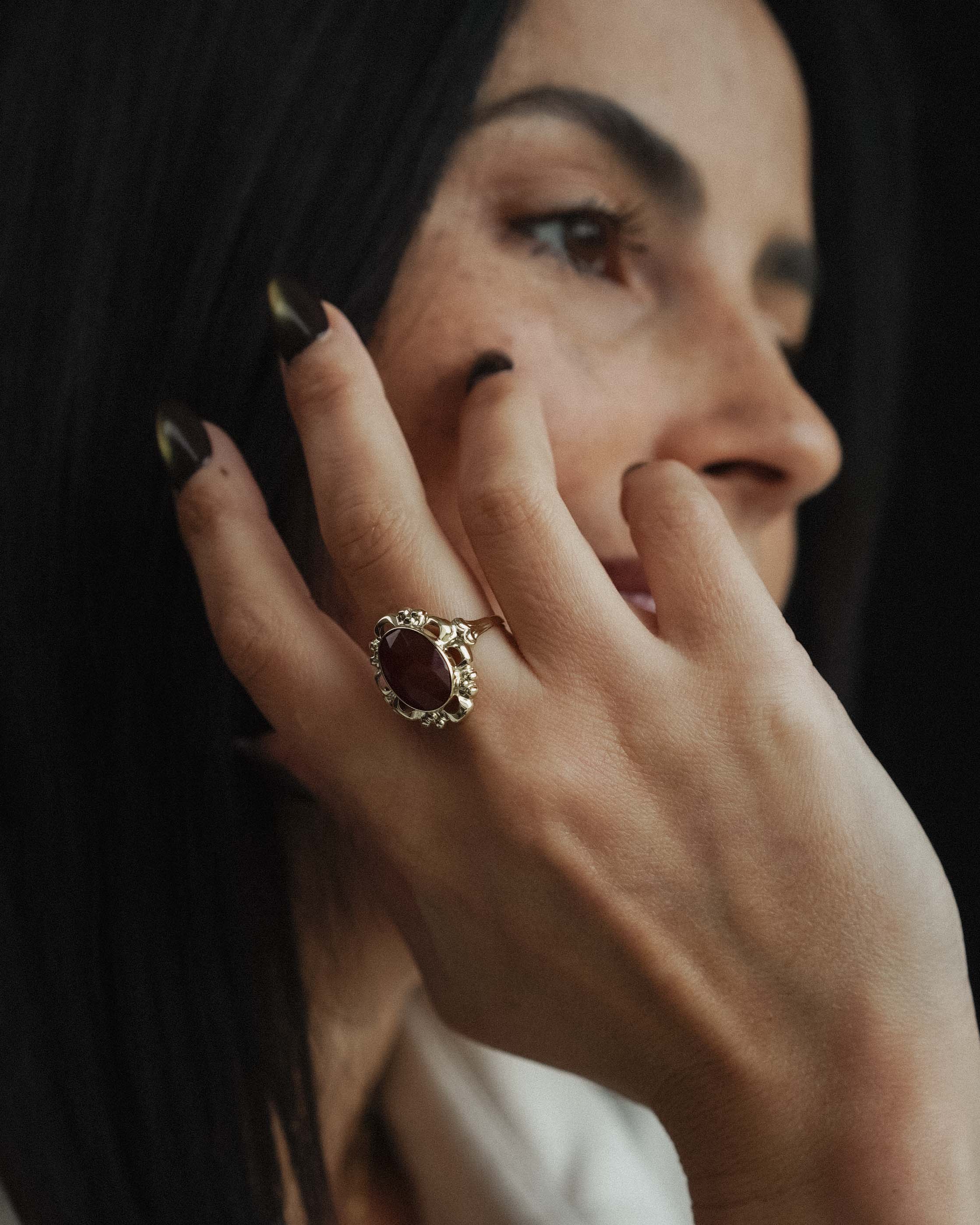 Aven | 14K Granaat Statement Ring