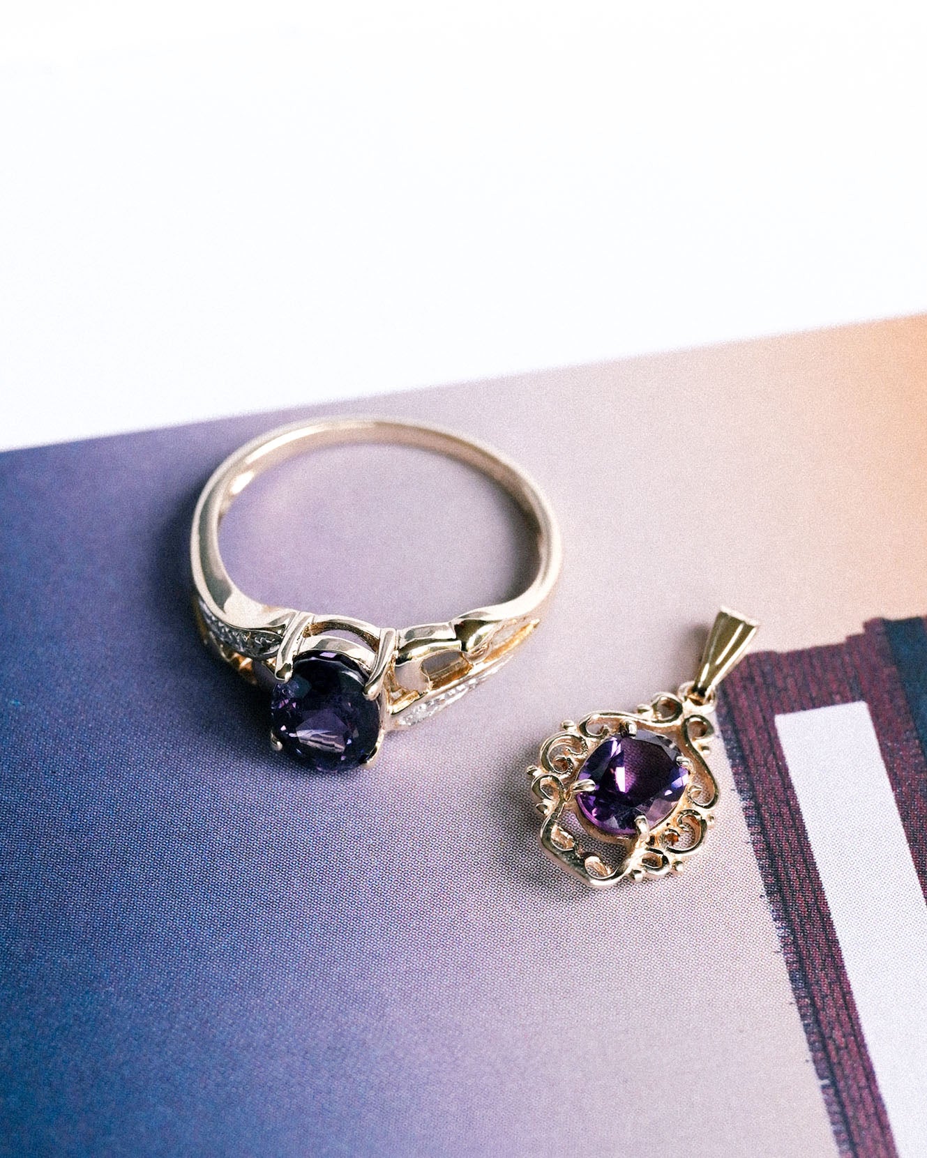 Renata | Vintage Spinel & Diamant Solitaire Ring