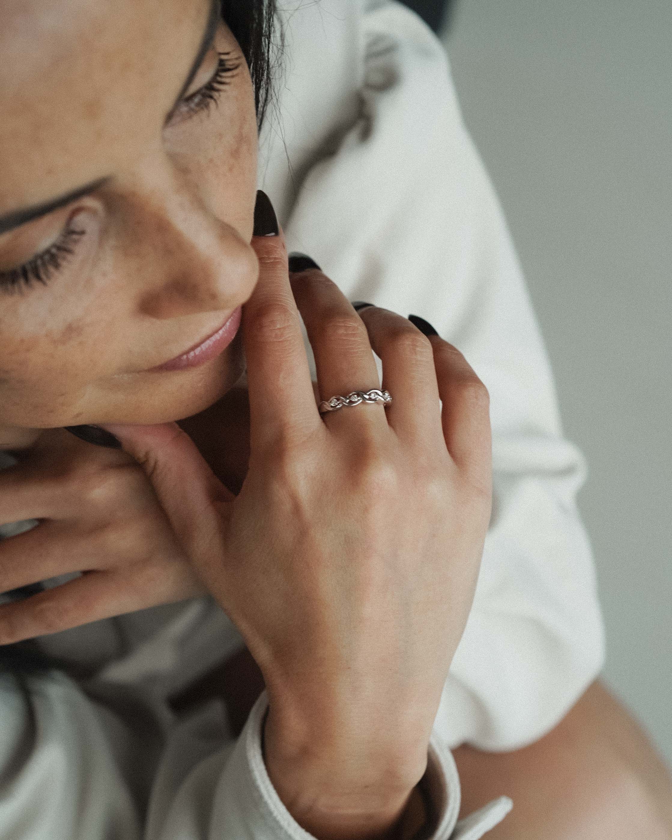 Veya | 14K Briljant (0.15ct) Eternity Ring