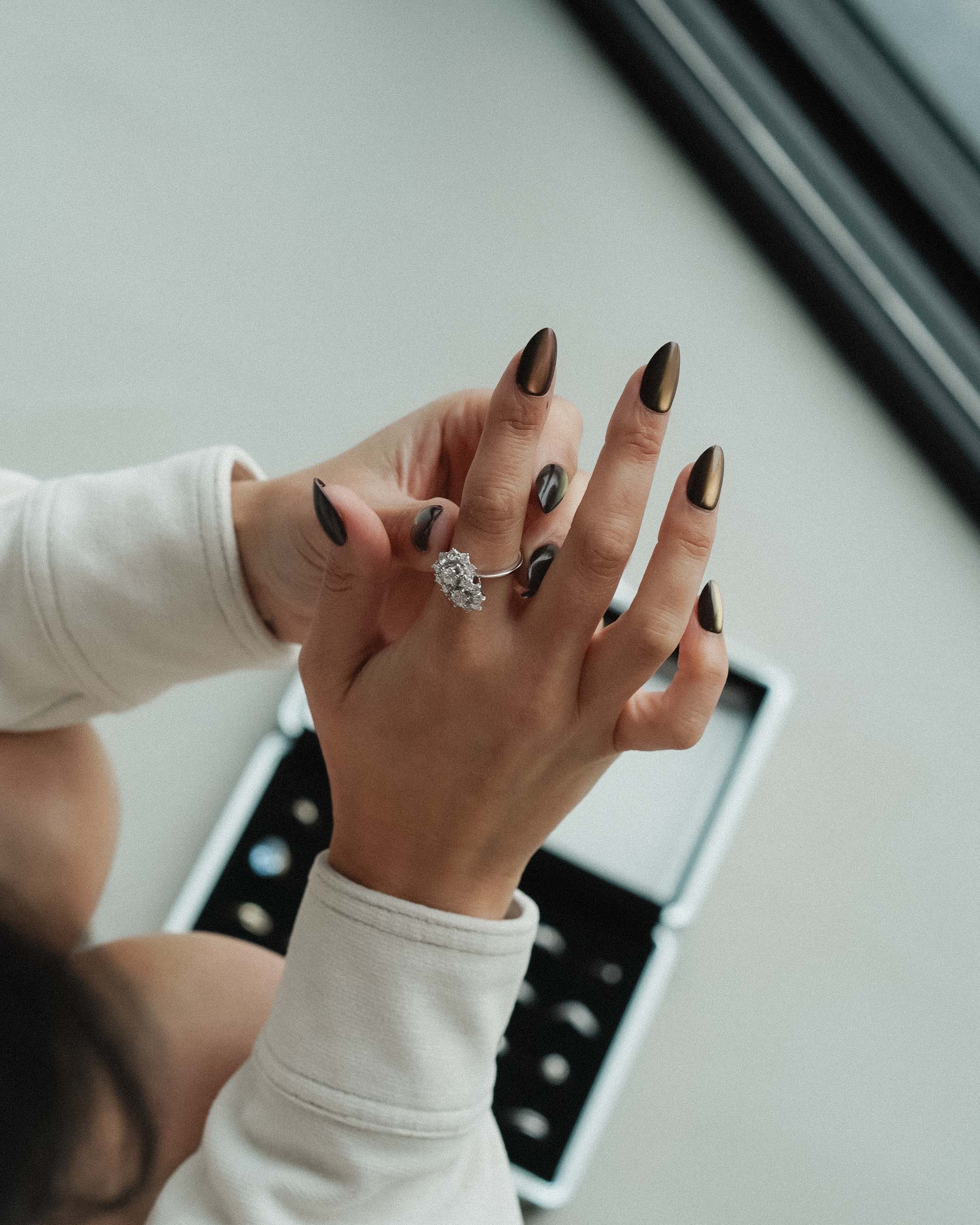 Elani | 18K Witgoud Briljant (1.85ct) Cluster Ring