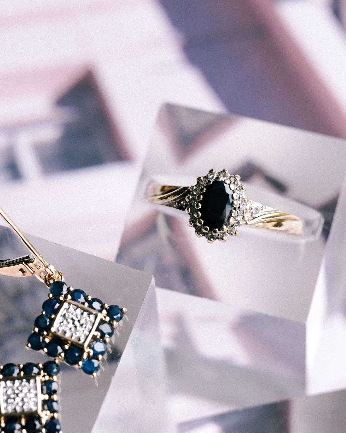 Delphine | Vintage Saffier & Diamant Halo Ring