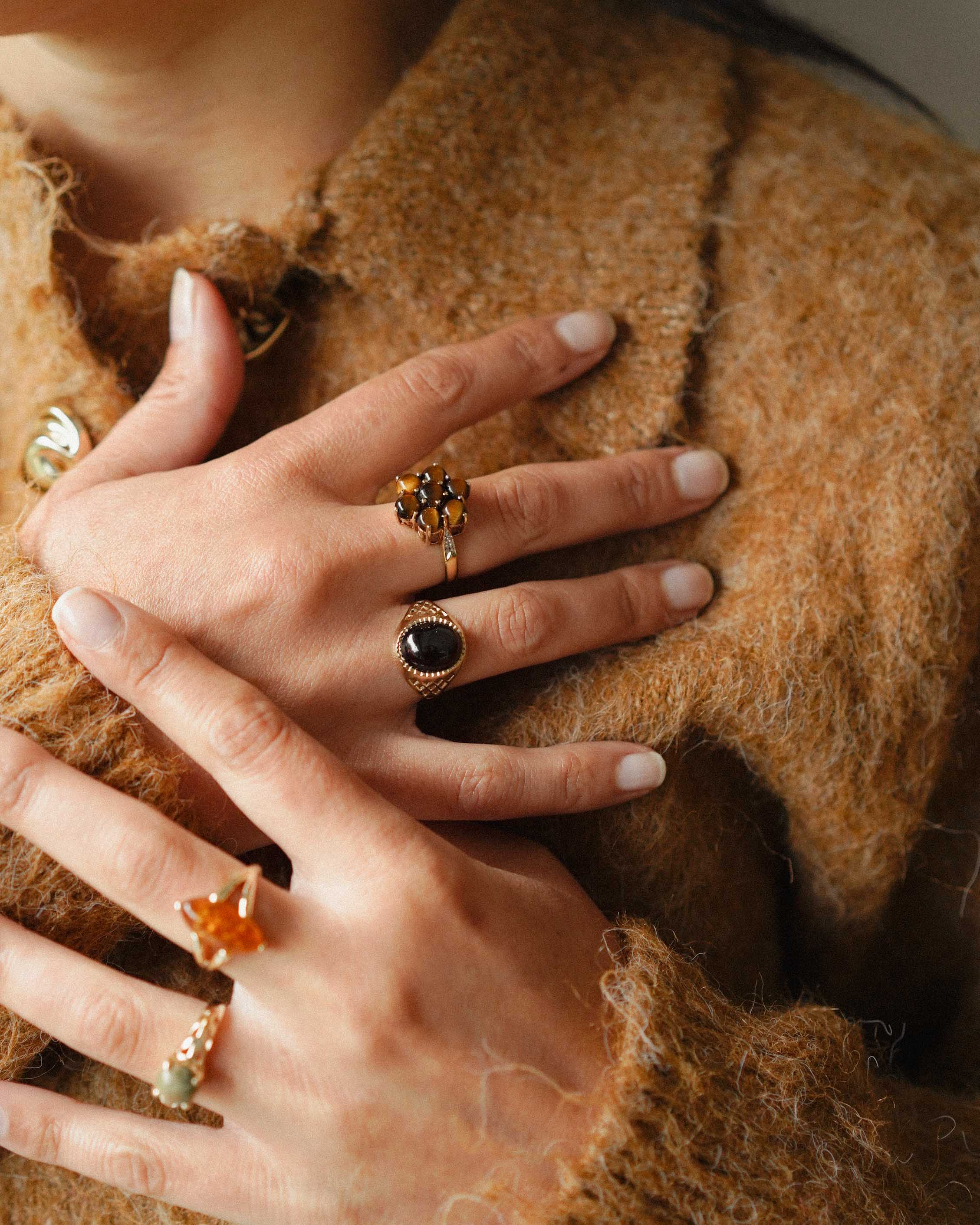 Irene | Vintage Tijgeroog & Diamant Cluster Ring