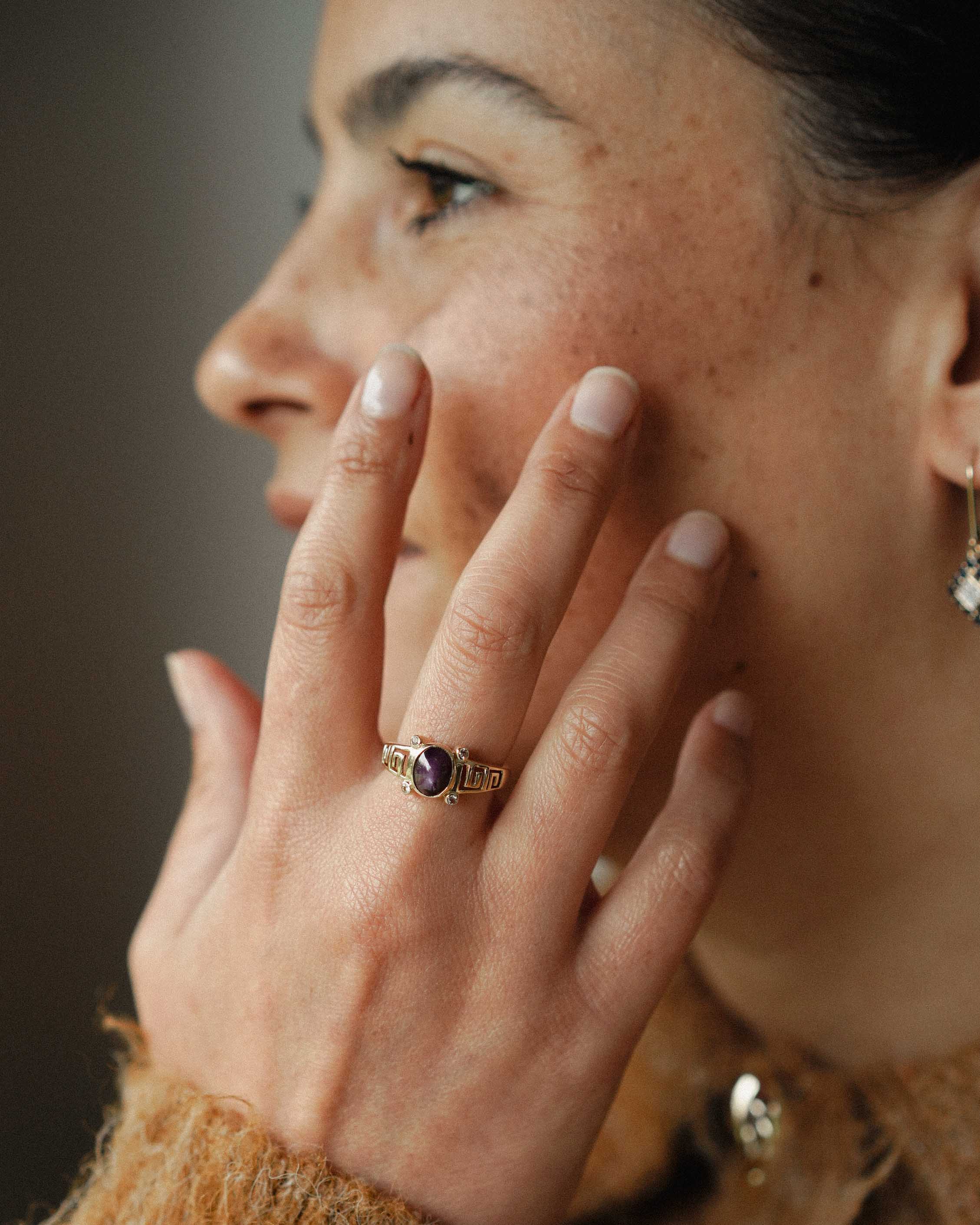 Corinna | Vintage Sterrobijn & Topaas Solitaire Ring