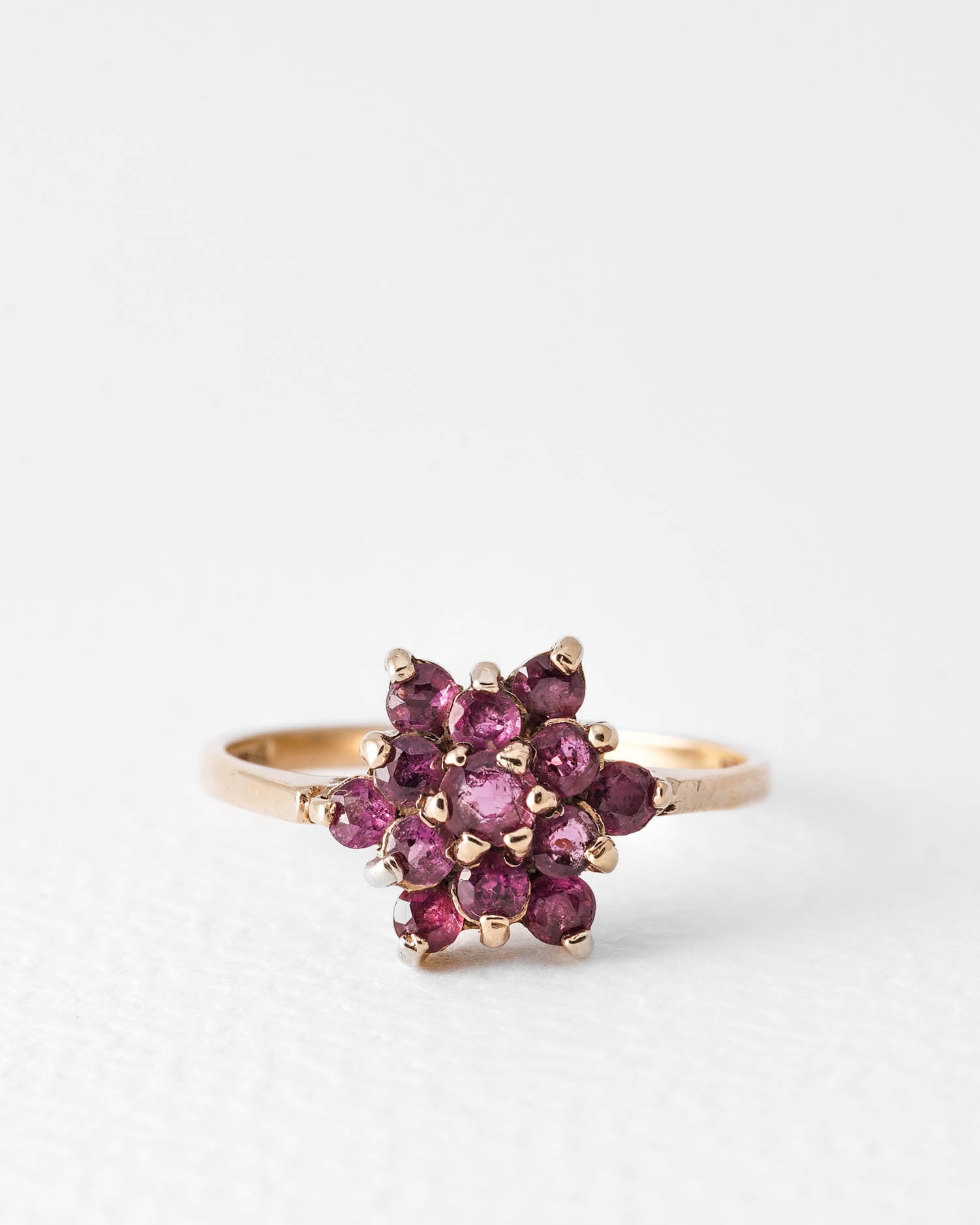 Elodie | Vintage Robijn Cluster