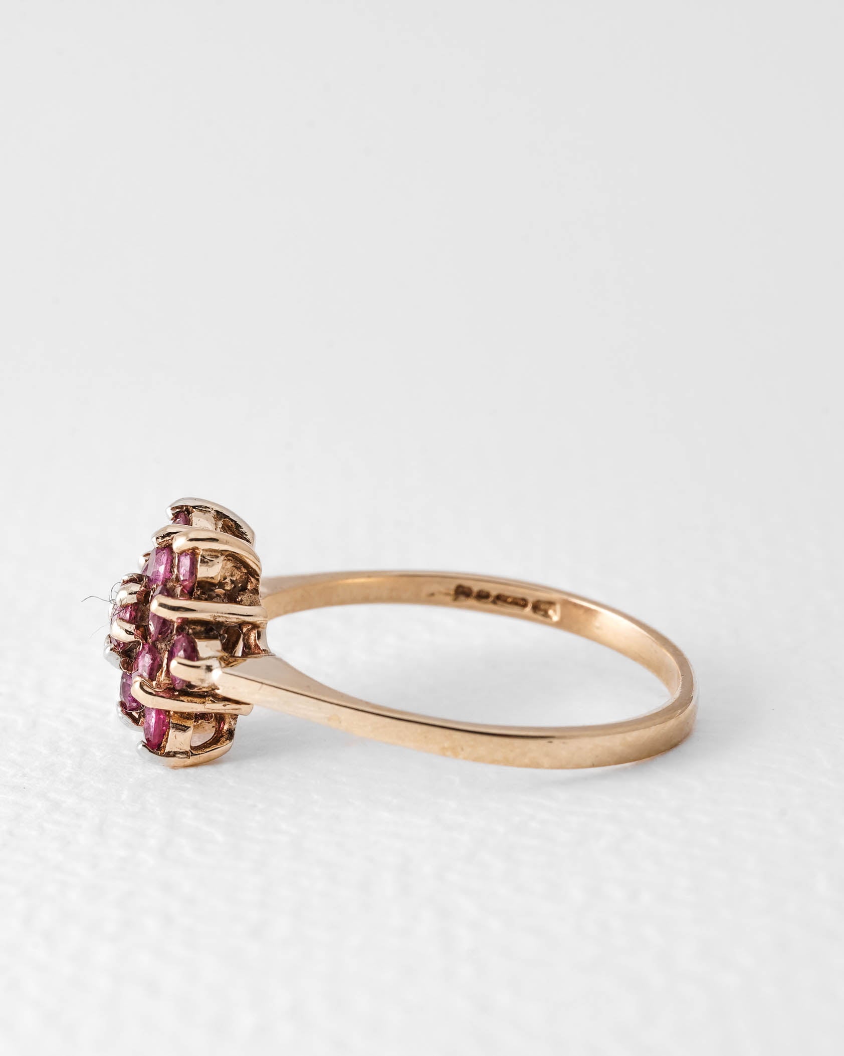 Elodie | Vintage Robijn Cluster