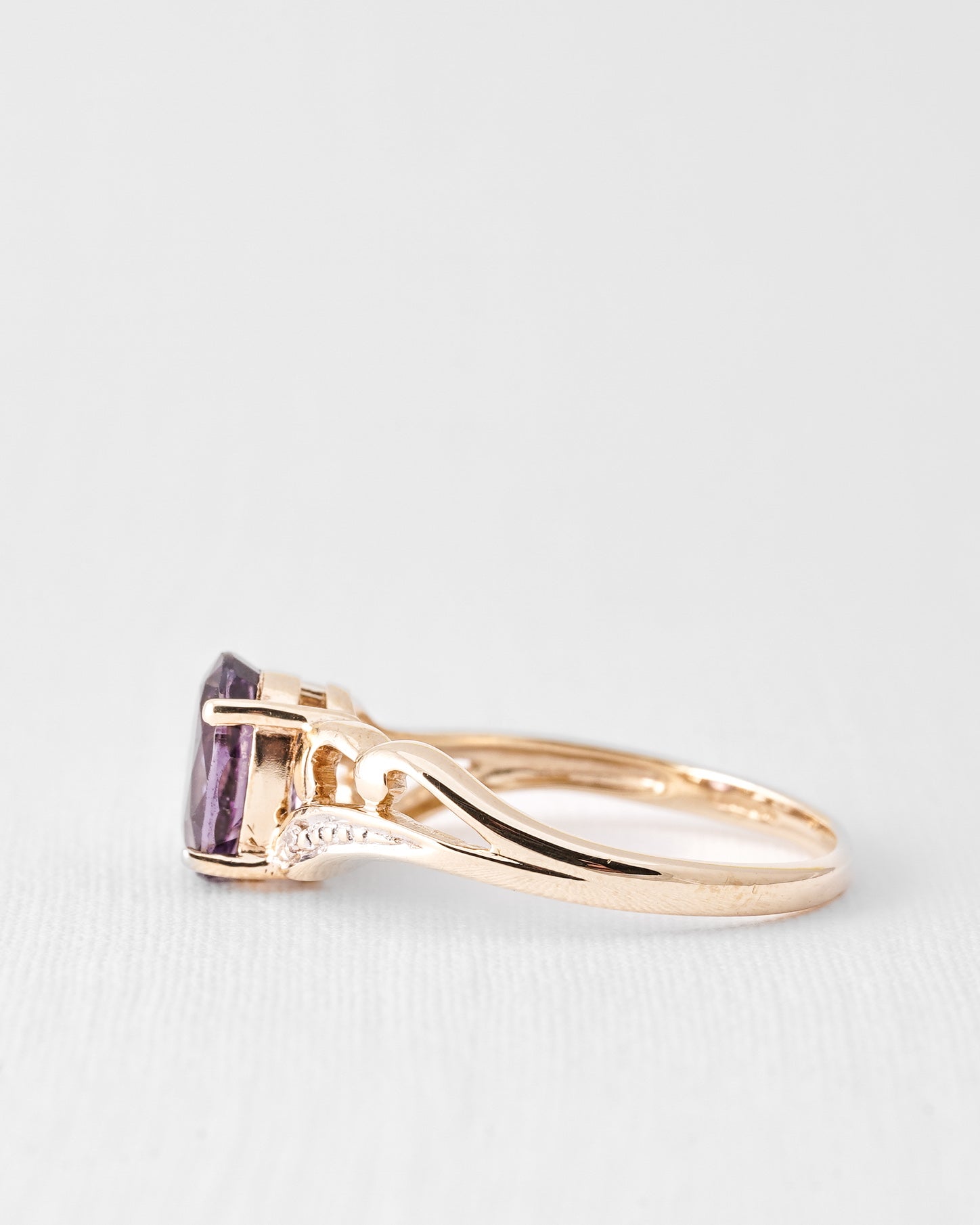 Renata | Vintage Spinel & Diamant Solitaire Ring