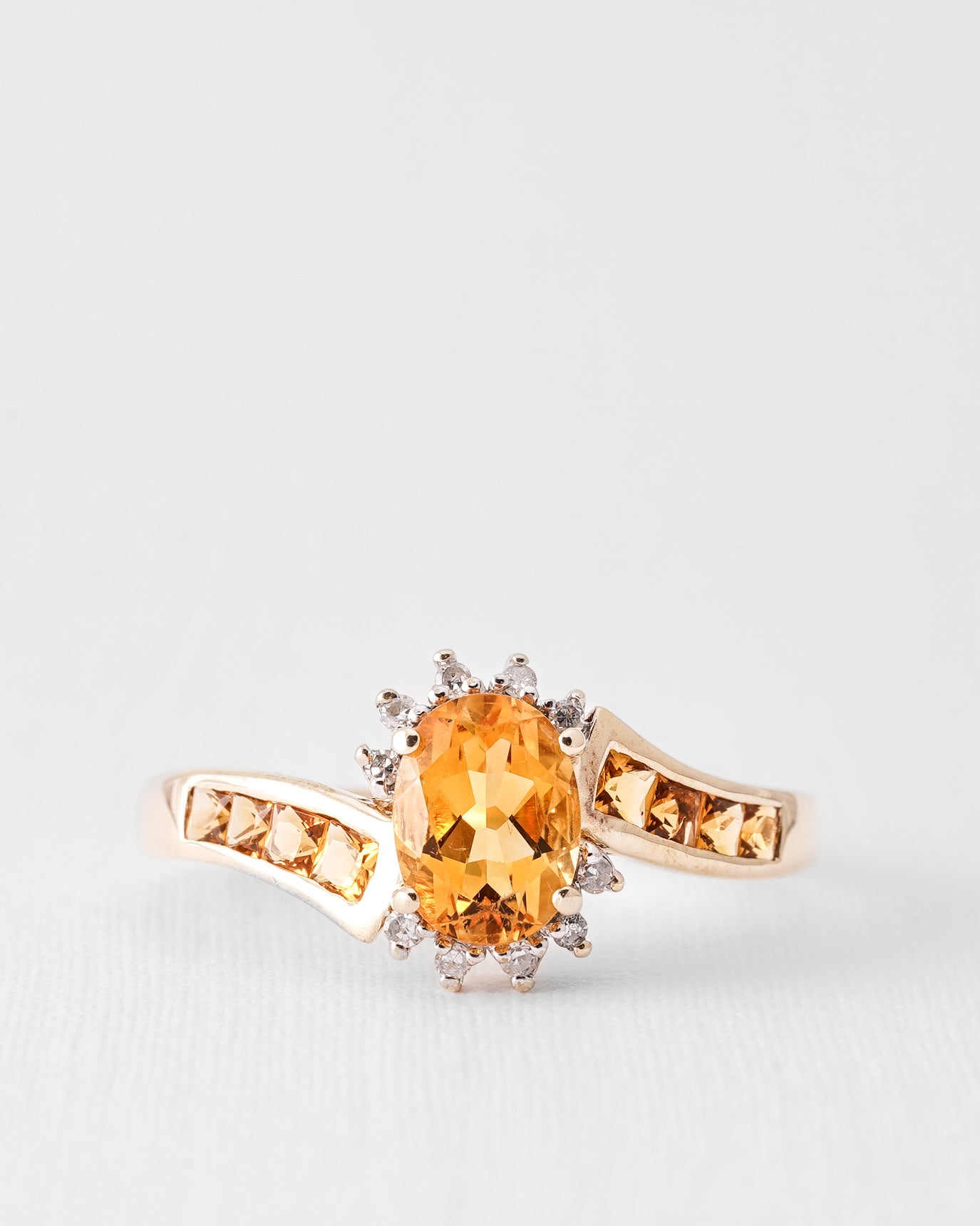 Esme | Vintage Citrien & Diamant Solitaire Ring