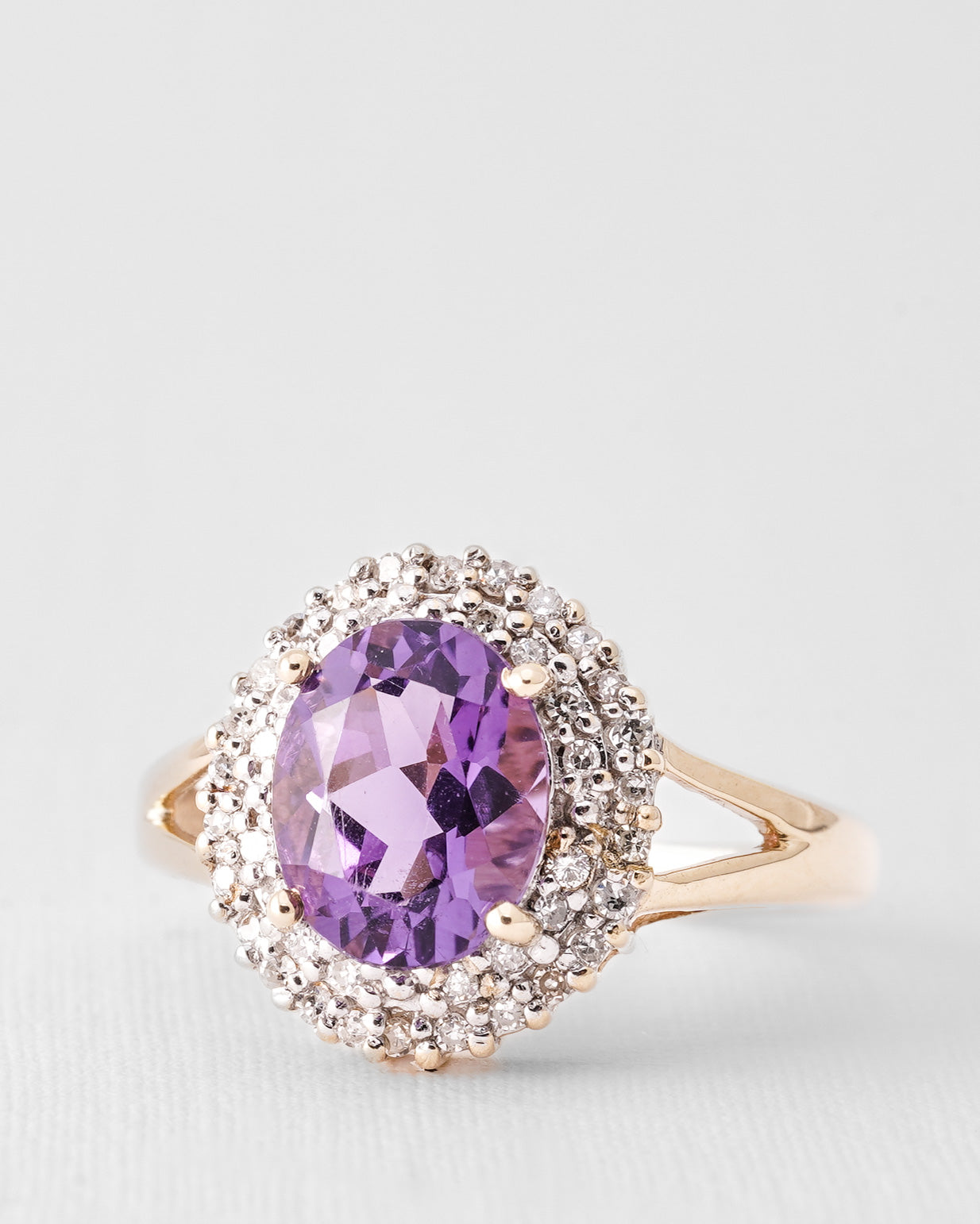Vionne | Vintage Amethist & Diamant Halo Ring