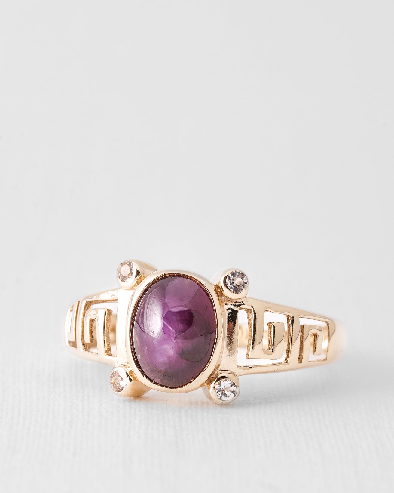 Corinna | Vintage Sterrobijn & Topaas Solitaire Ring