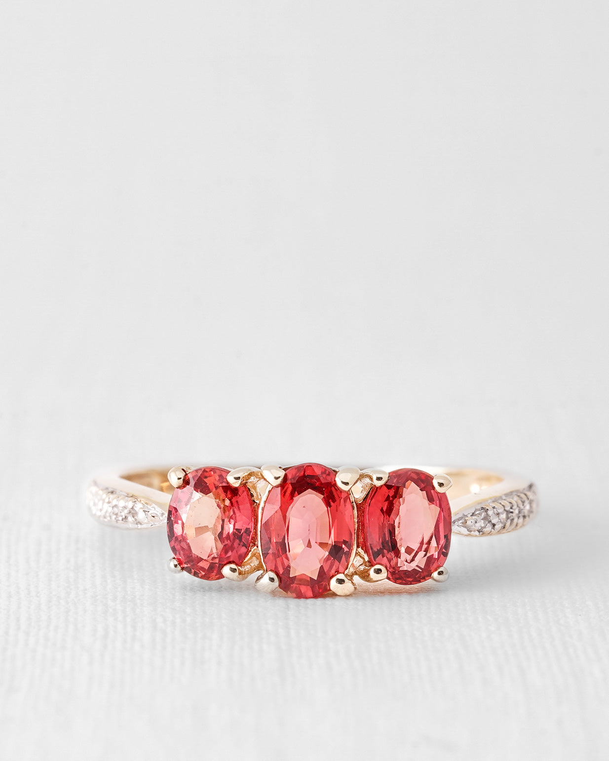 Seraphine | Vintage Fancy Saffier & Diamant Driesteen Ring